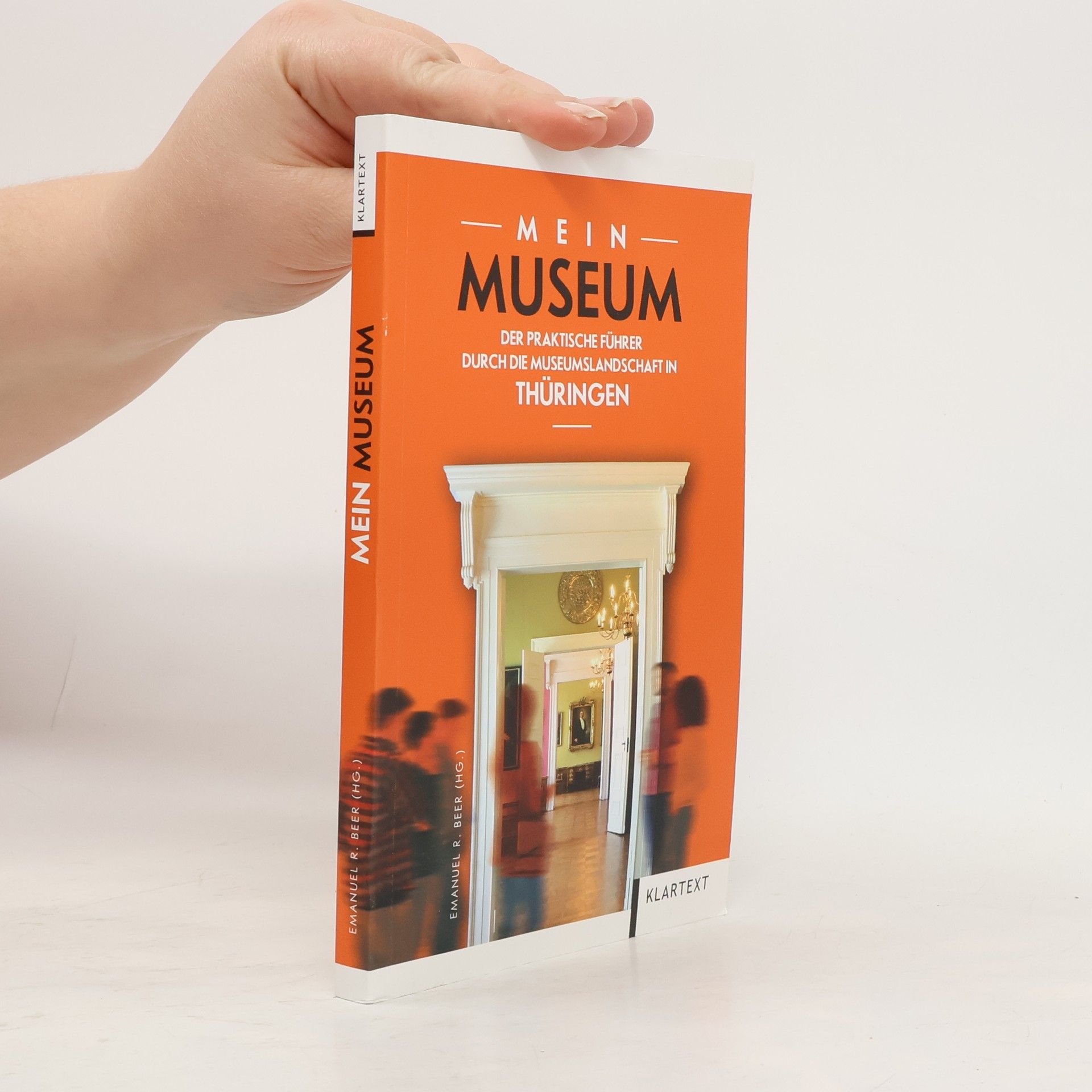 Felix Starck Pedal the world