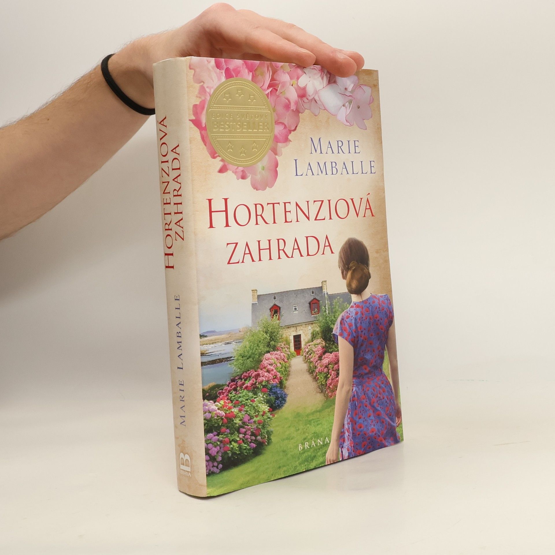 Anne Jacobs Hortenziová zahrada