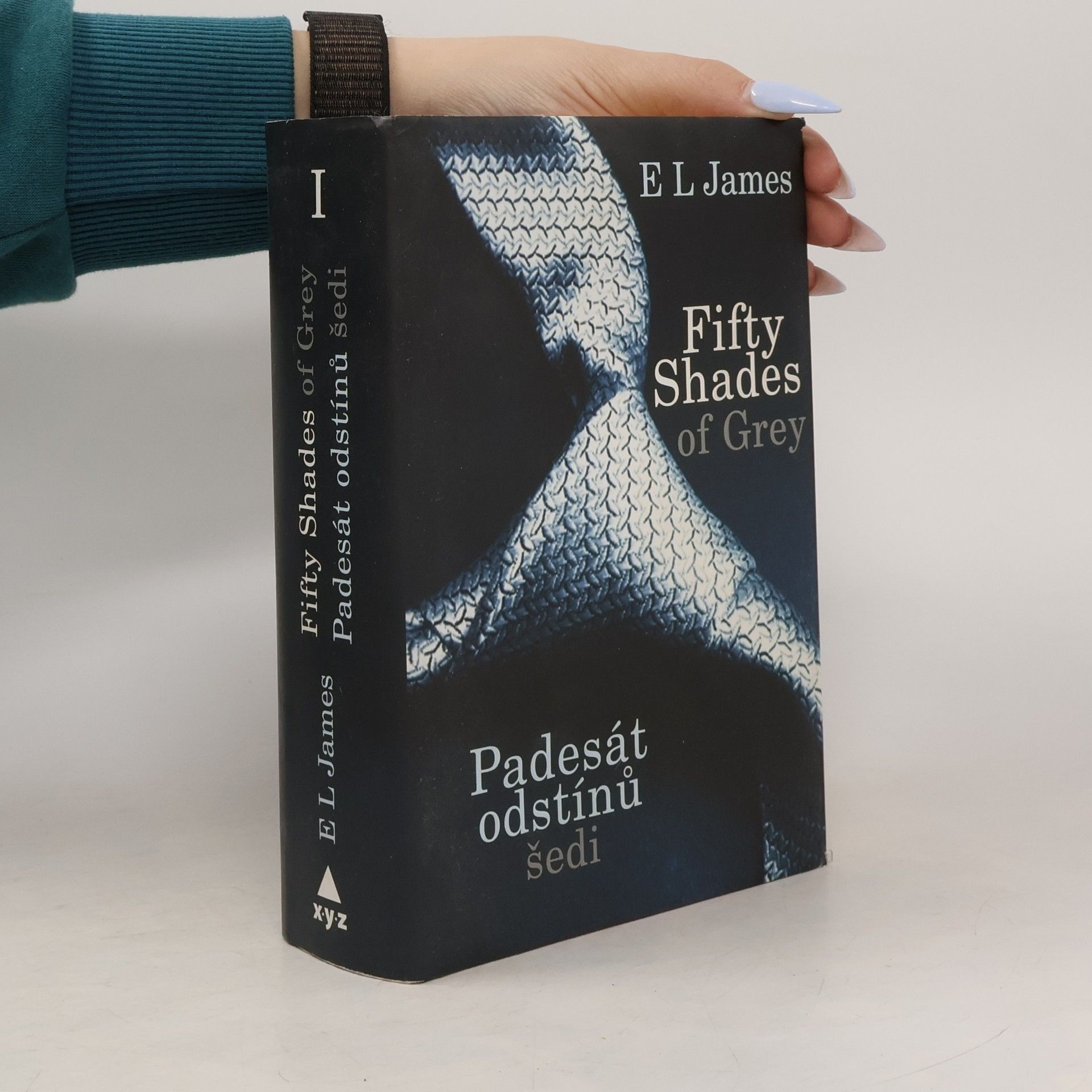 E L James Padesát odstínů šedi
