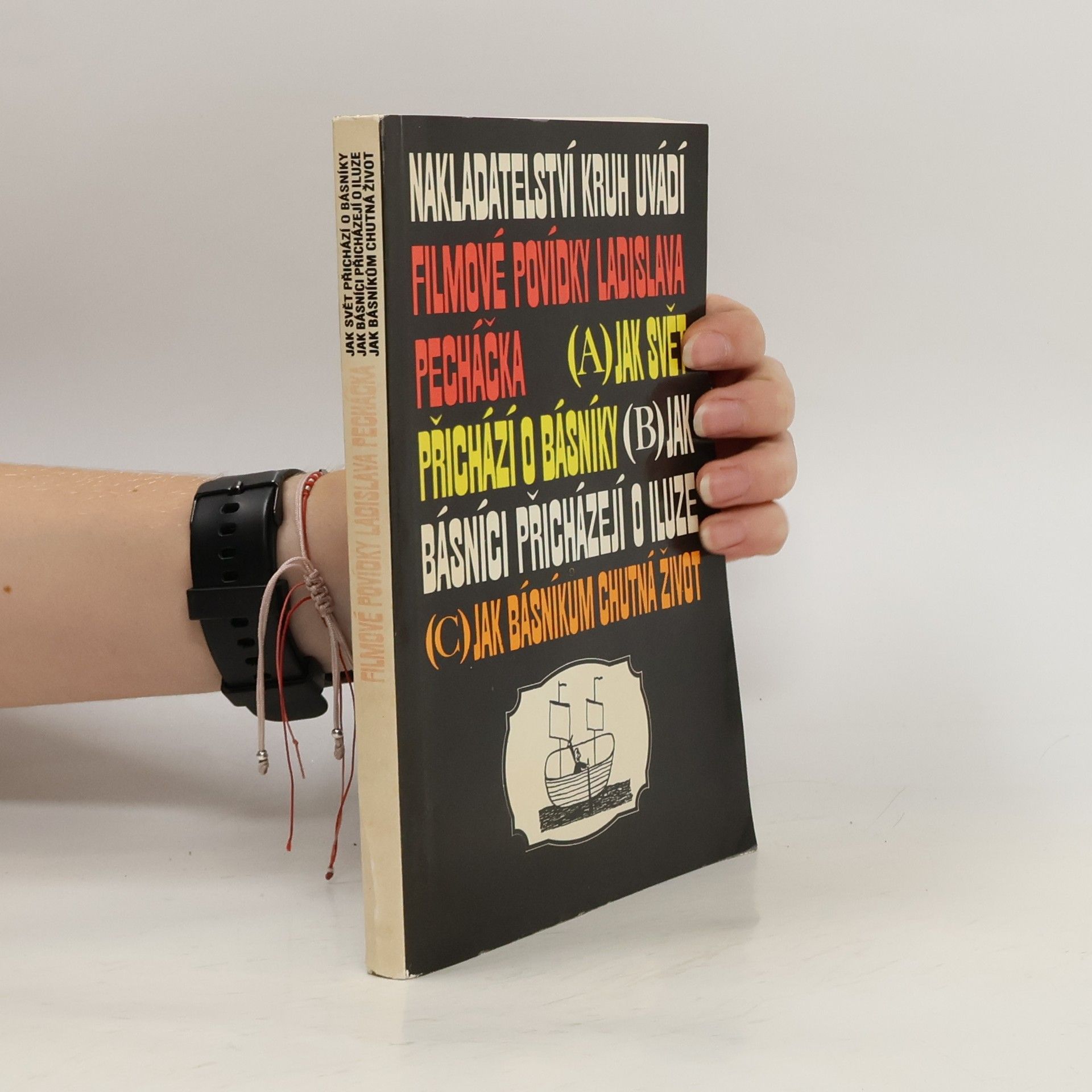 Filmové povídky Ladislava Pecháčka. Jak svět přichází o básníky. Jak básníci přicházejí o iluze. Jak básníkům chutná život