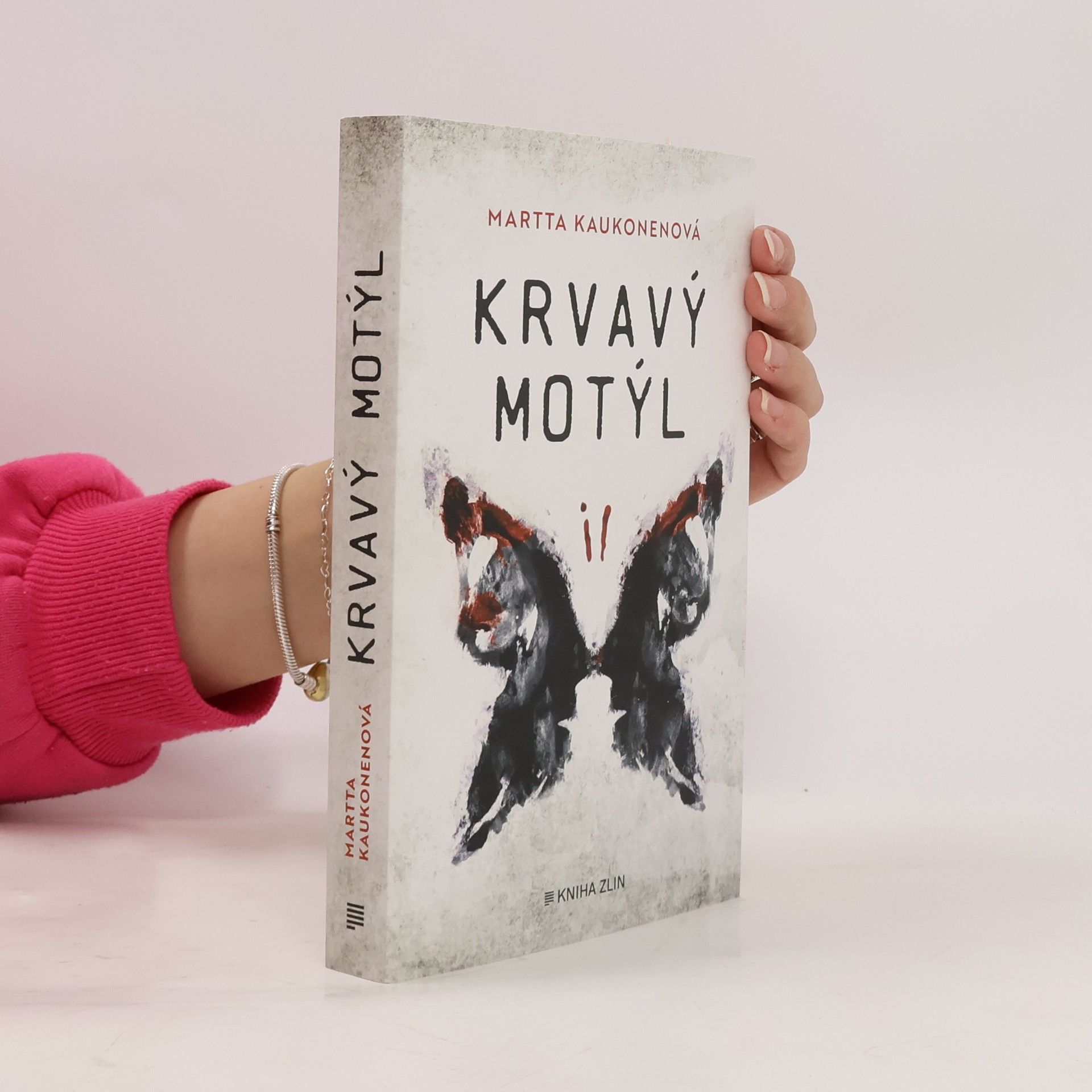 Martta Kaukonen Krvavý motýl