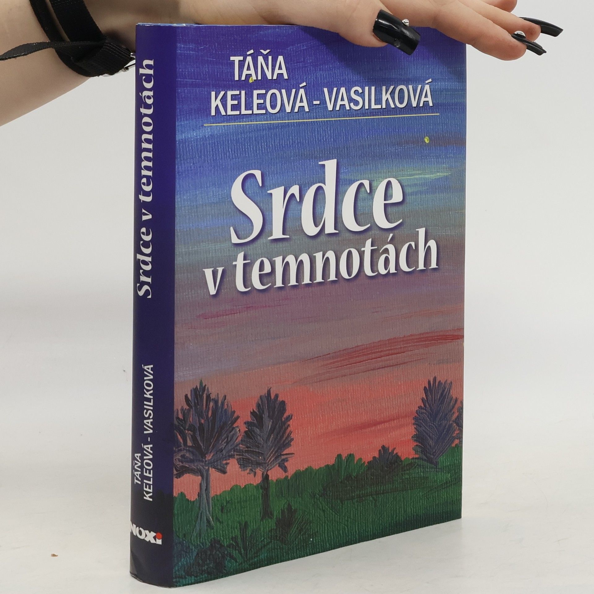 Táňa Keleová Vasilková Srdce v temnotách