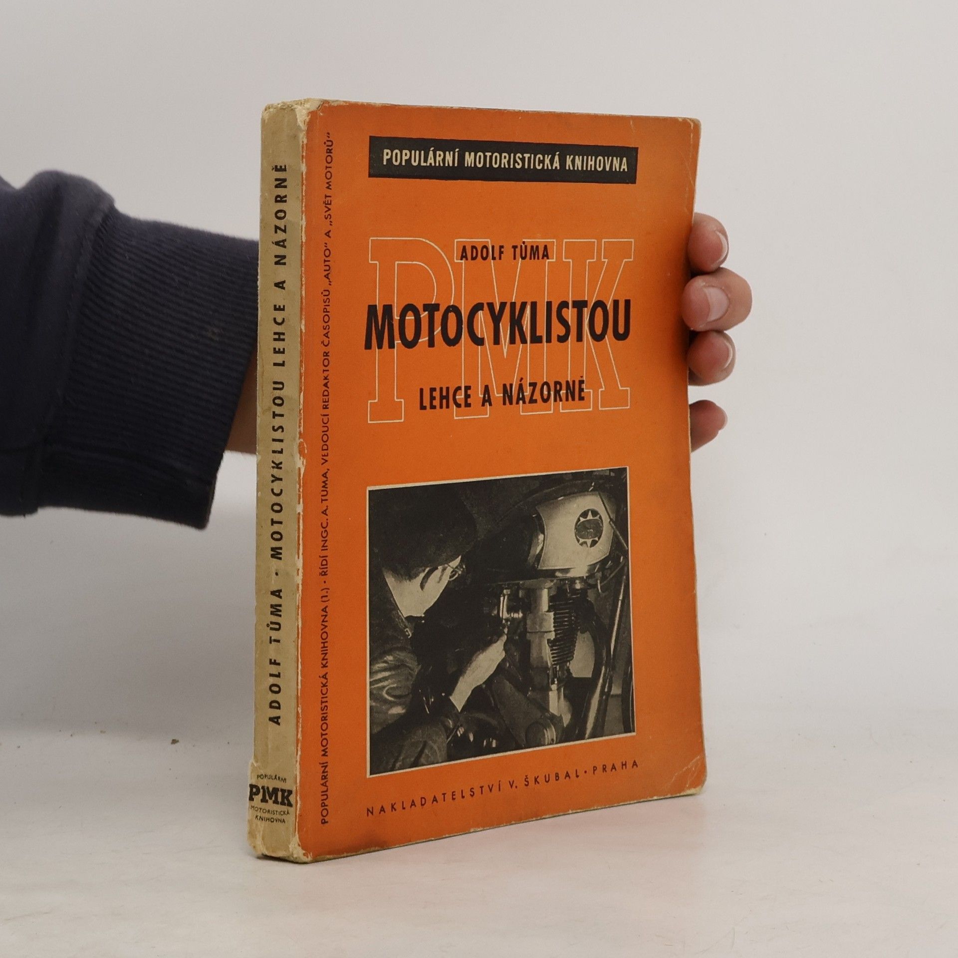 Motocyklistou lehce a názorně