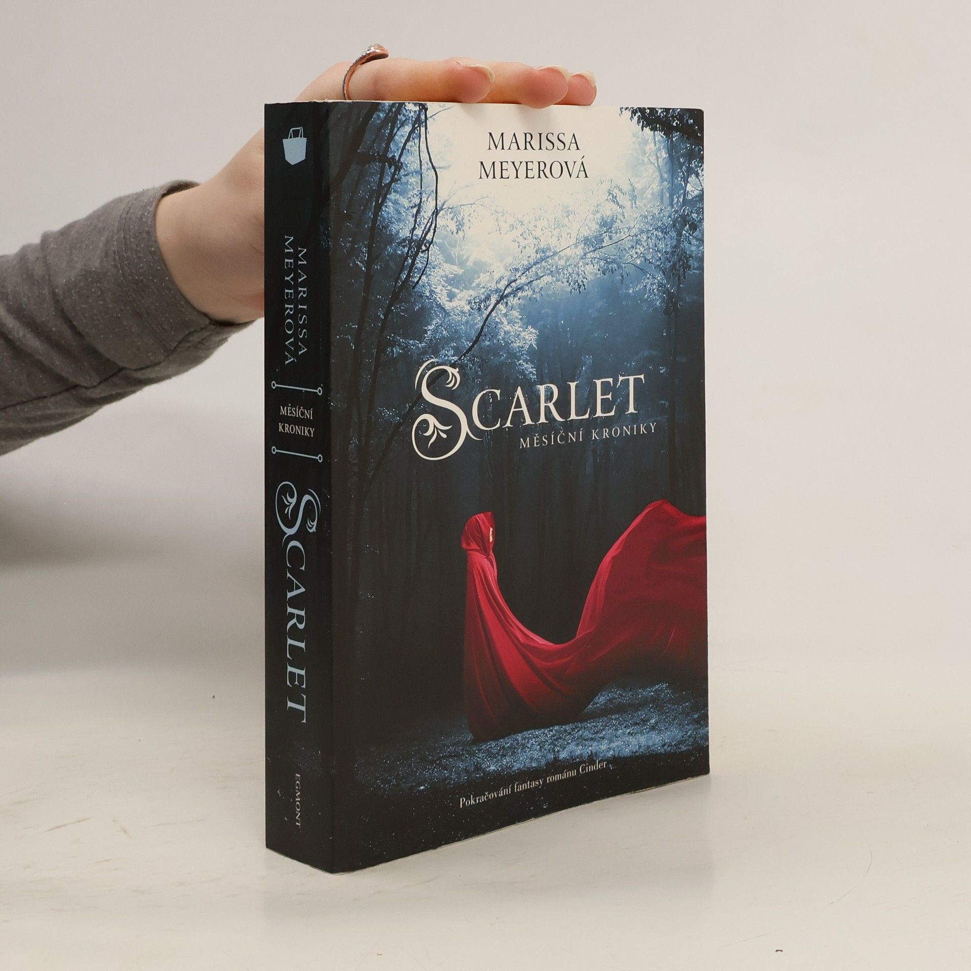 Marissa Meyer Scarlet. Měsíční kroniky. 2. díl