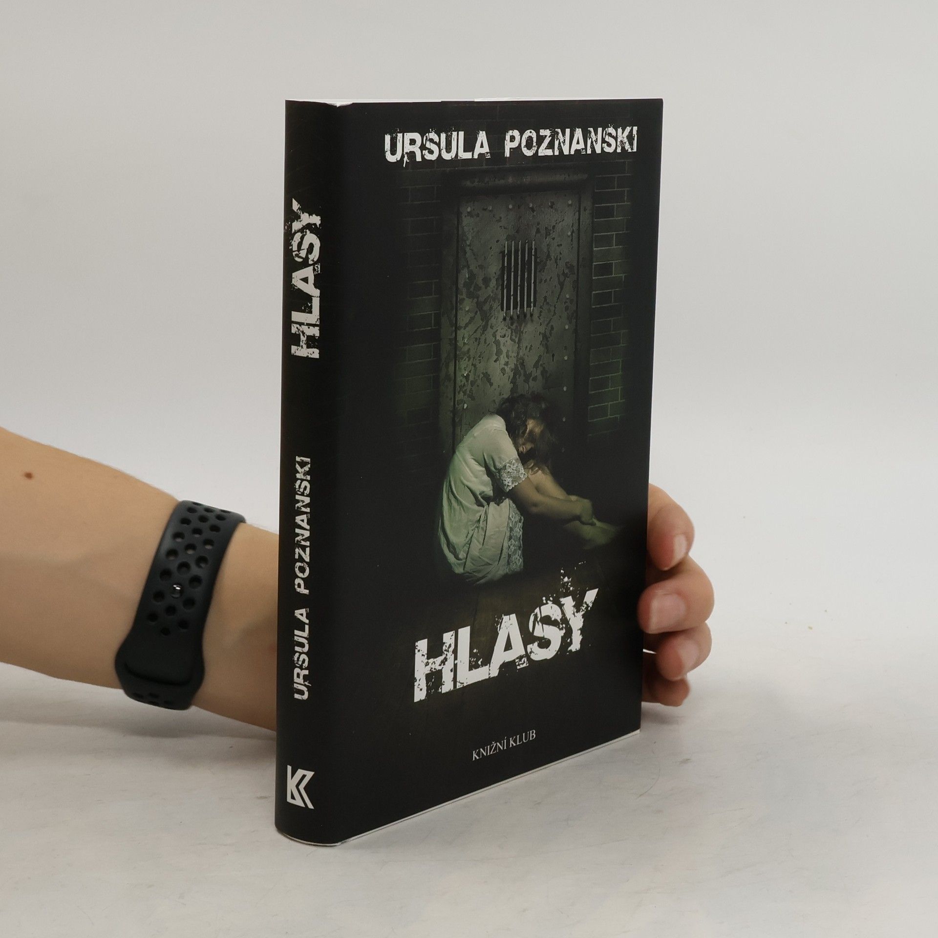 Ursula Poznanski Hlasy