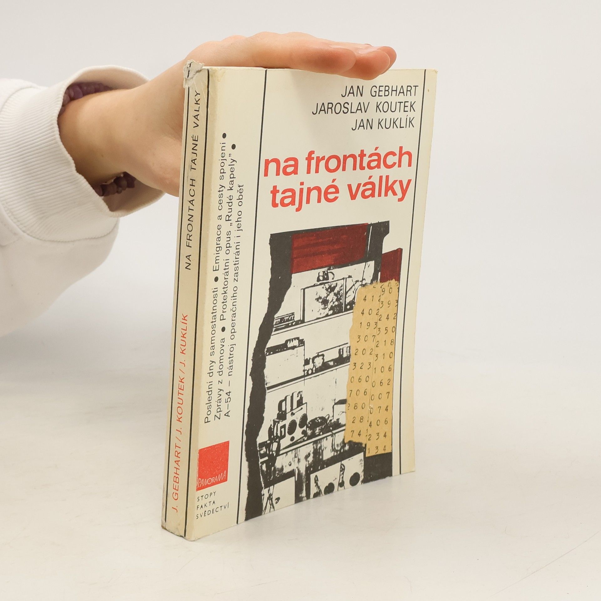 Na frontách tajné války