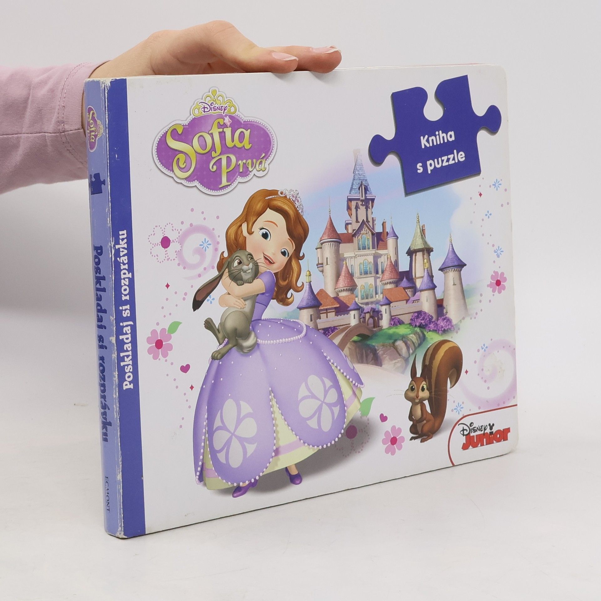 EGMONT s.r.o. Sofia Prvá Kniha s puzzle