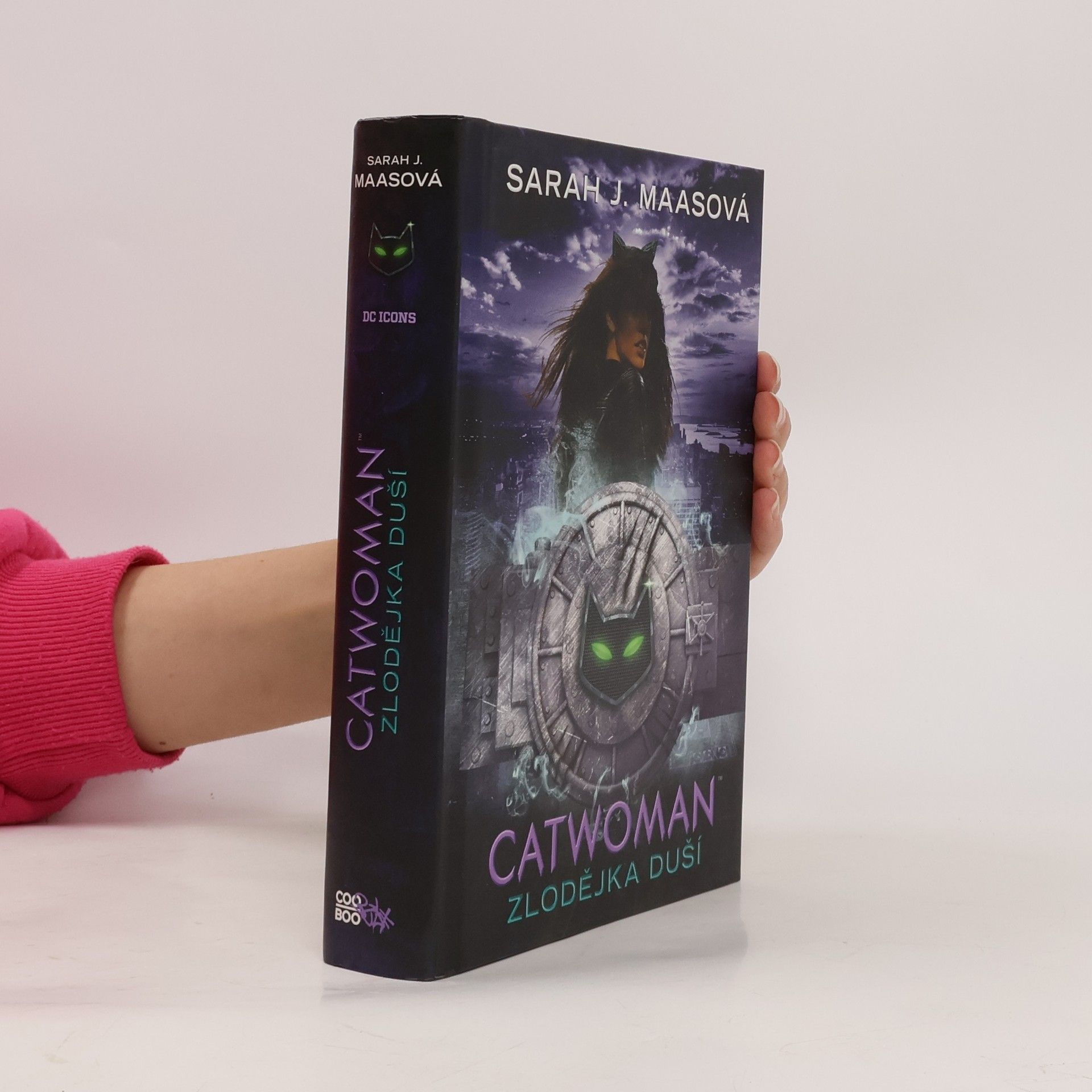 Sarah J. Maas Catwoman: Zlodějka duší