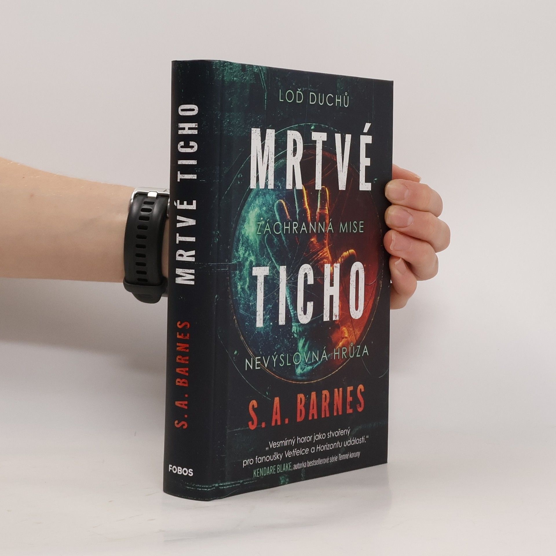 S. A. Barnes Mrtvé ticho