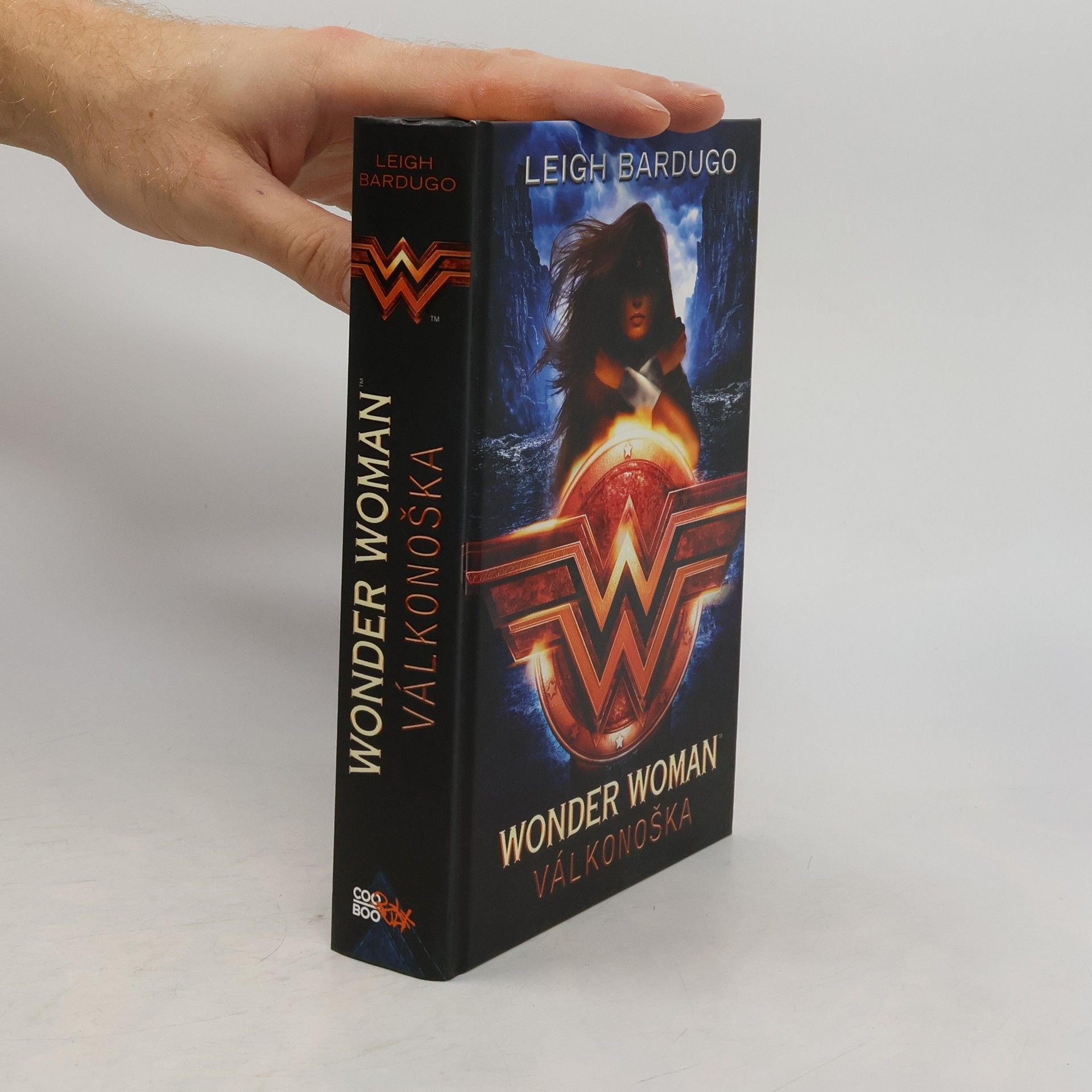 Leigh Bardugo Wonder Woman. Válkonoška