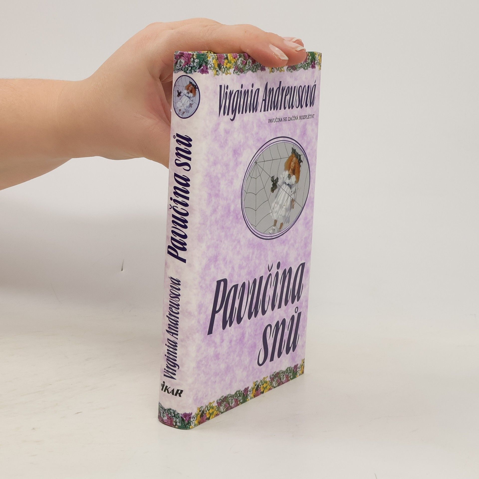 V. C. Andrews Pavučina snů