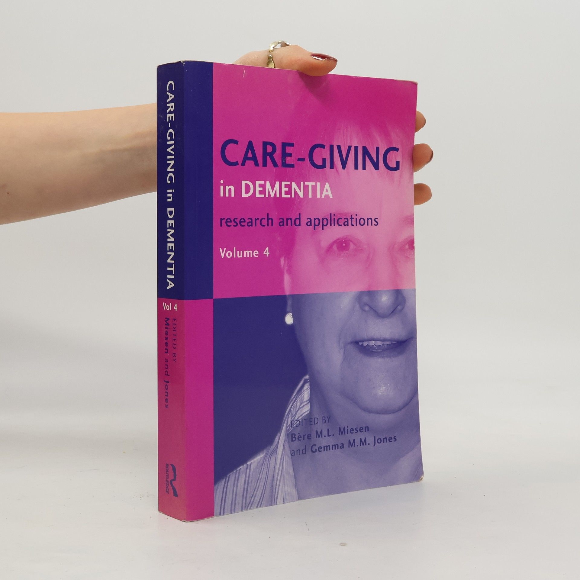 Bère M.L. Miesen Care-Giving in Dementia