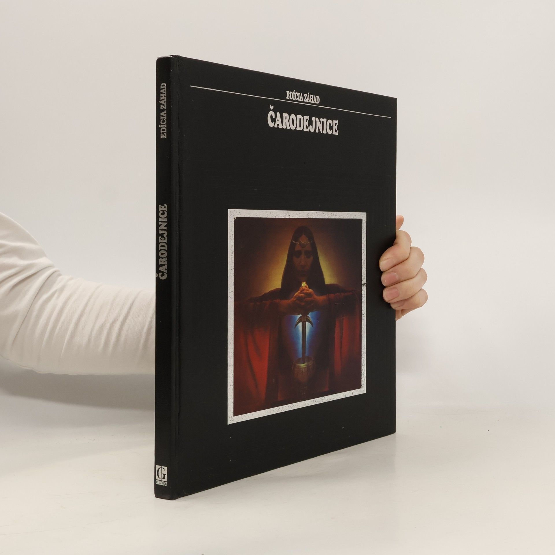 Janet P. Cave Čarodejnice