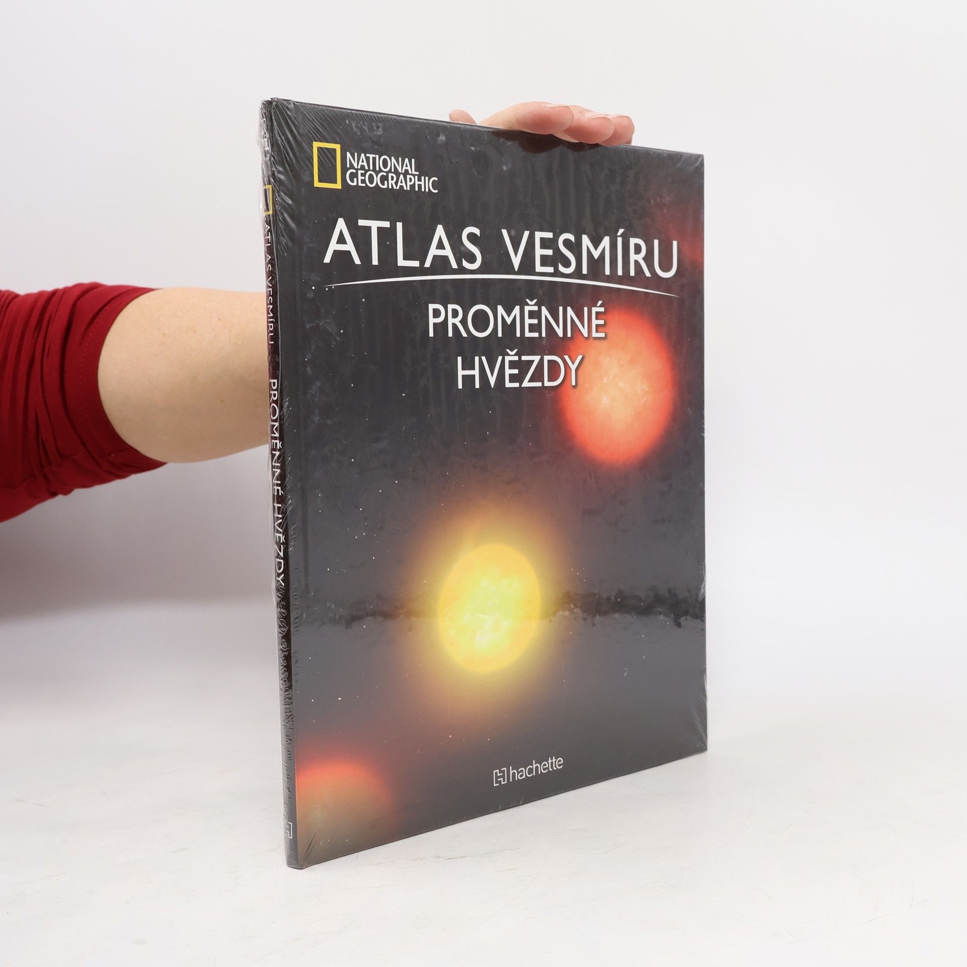 Kolektiv autorů Atlas Vesmíru 31
