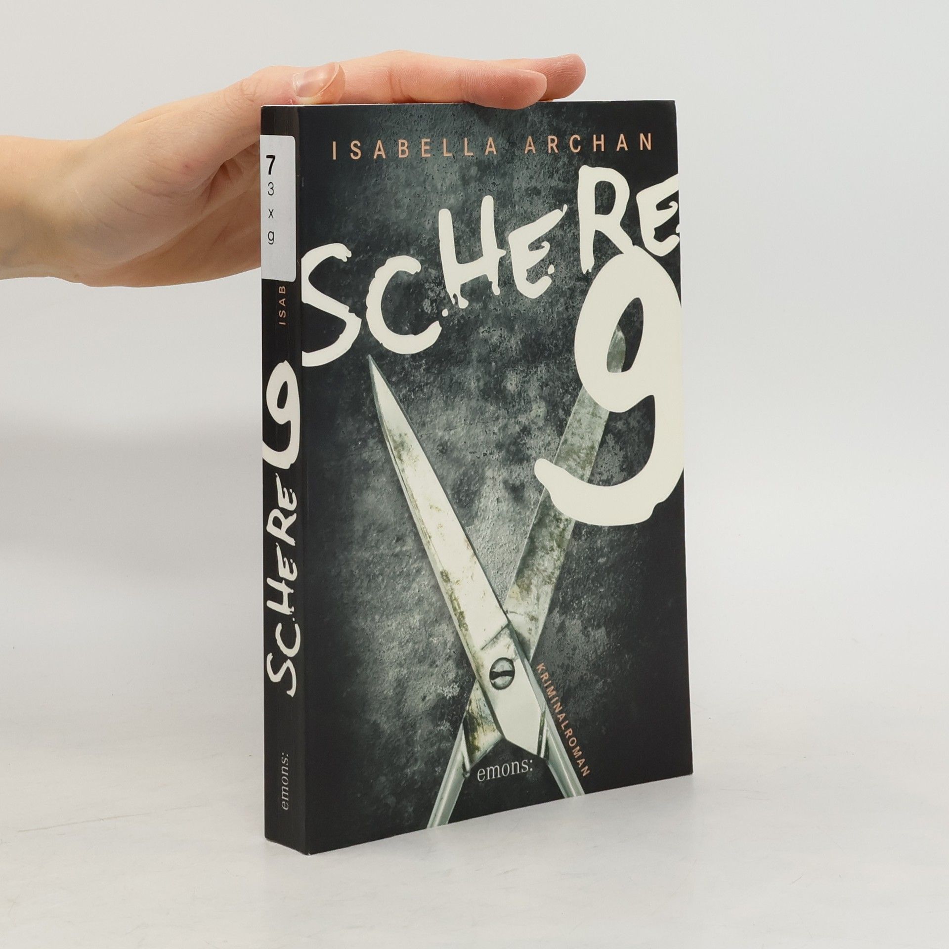 Isabella Archan Schere 9