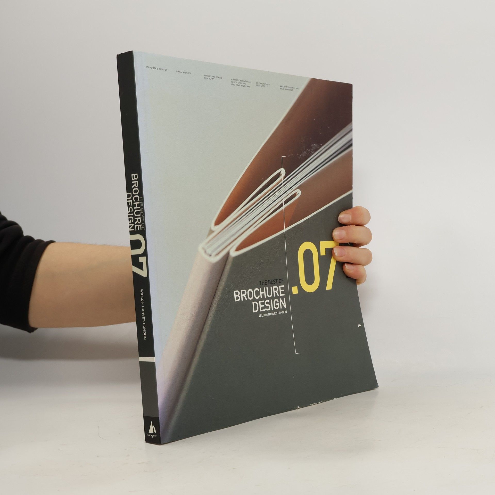 Autores varios Best of brochure design. 07