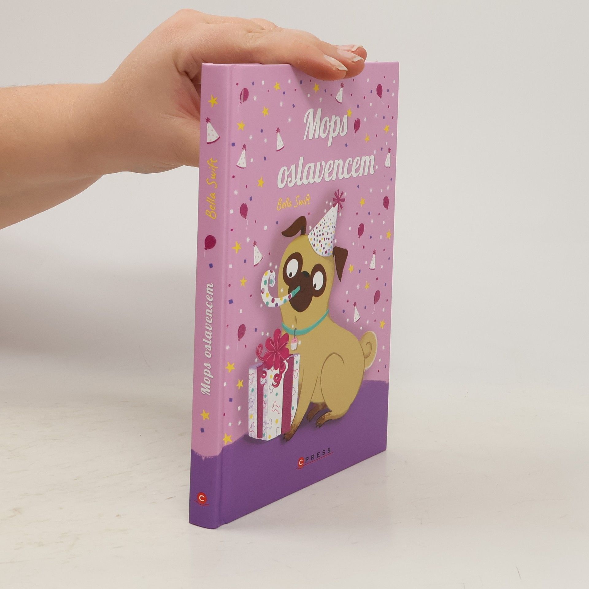 Bella Swift Mops oslavencem