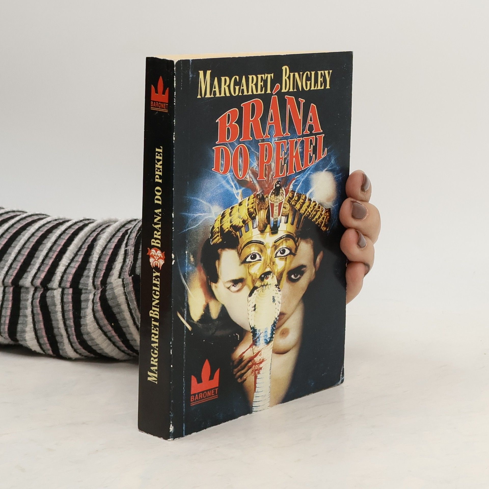 Margaret Bingley Brána do pekel
