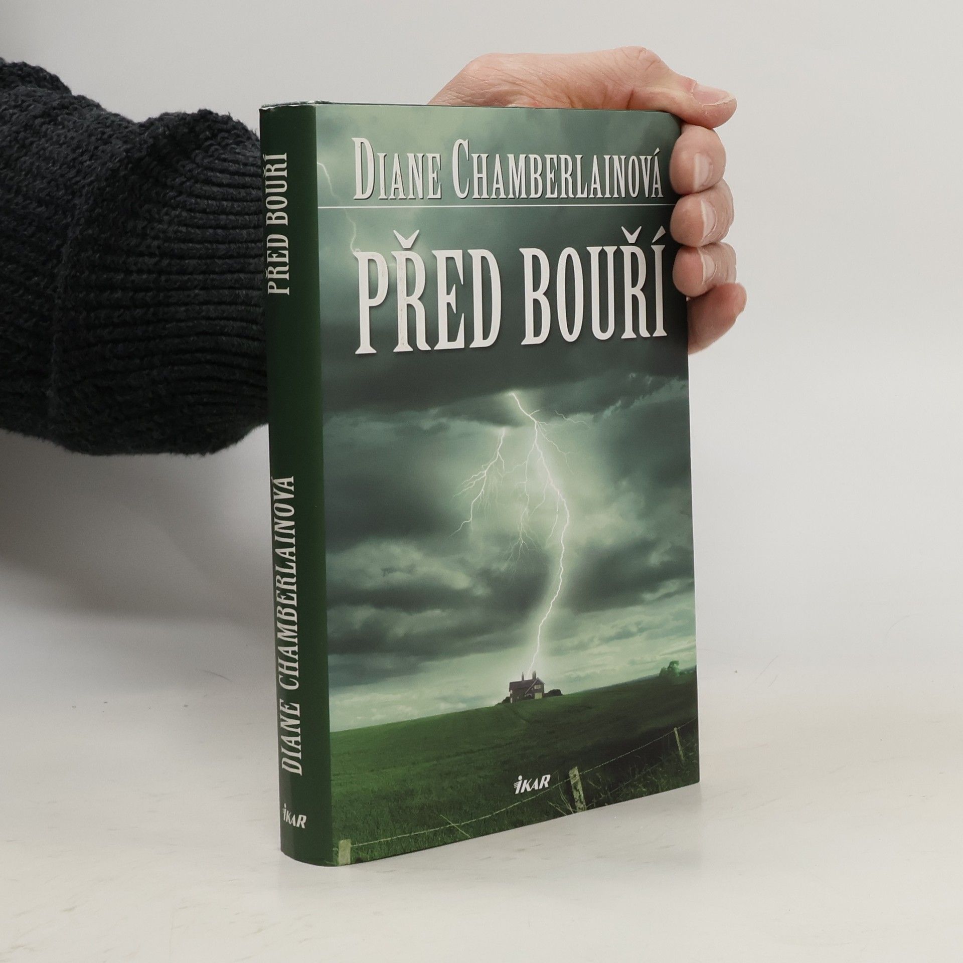 Před bouří