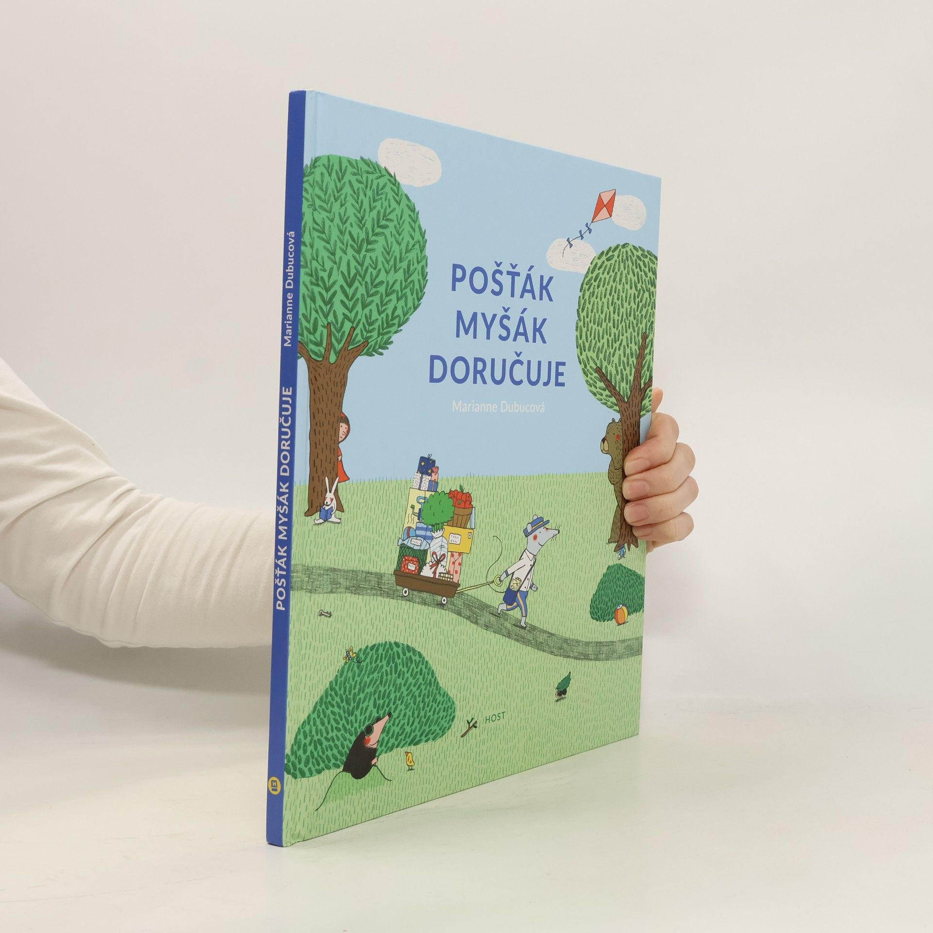 Pošťák Myšák doručuje