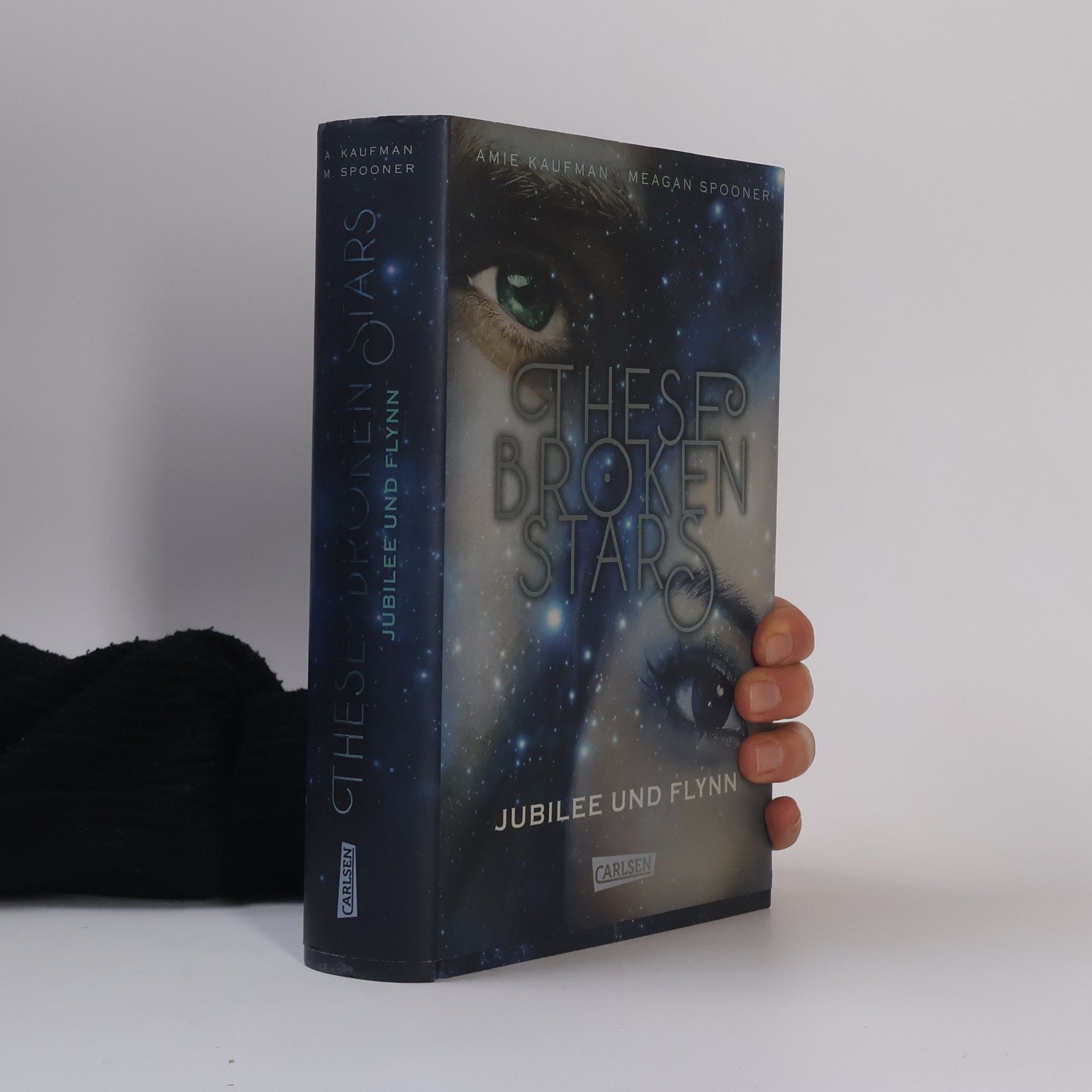 Amie Kaufman These Broken Stars - Jubilee und Flynn