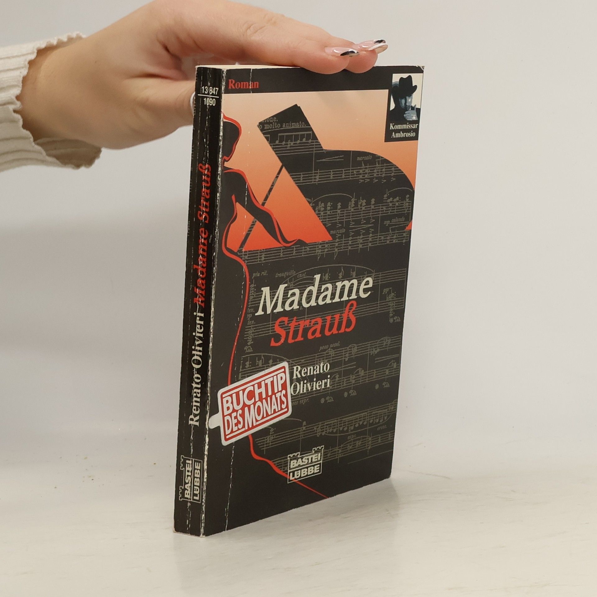 Renato Olivieri Madame Strauss