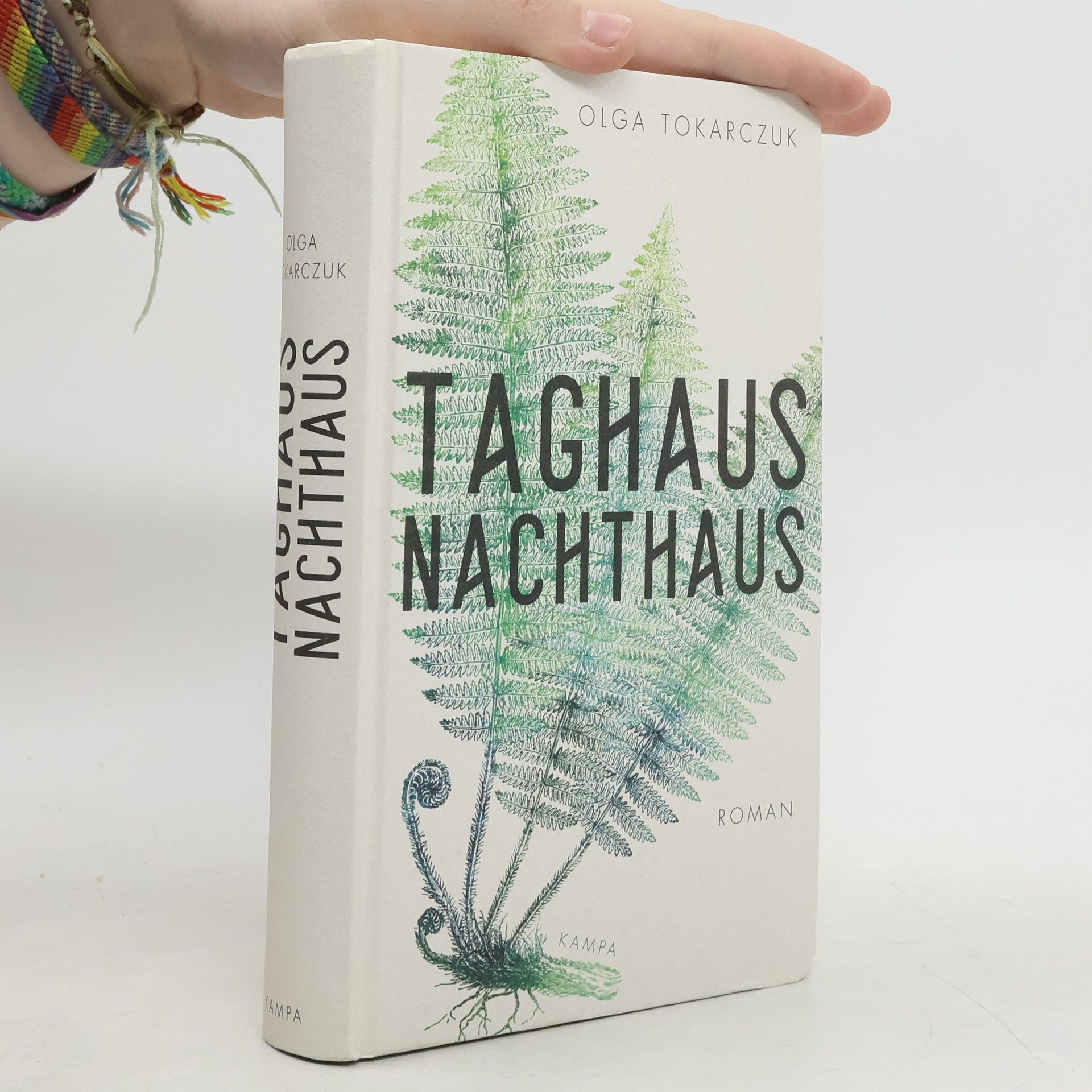Olga Tokarczuk Taghaus, Nachthaus