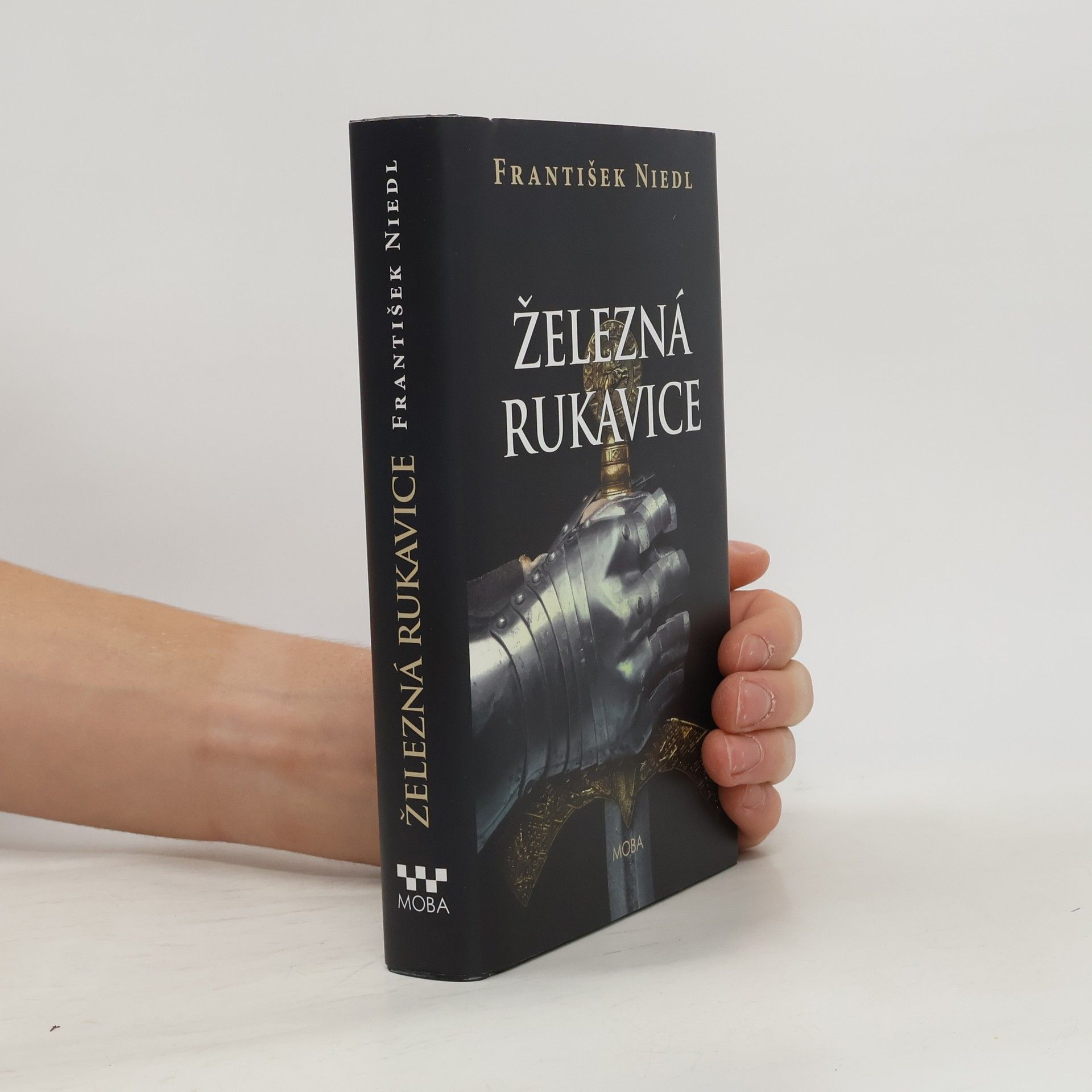 František Niedl Železná rukavice