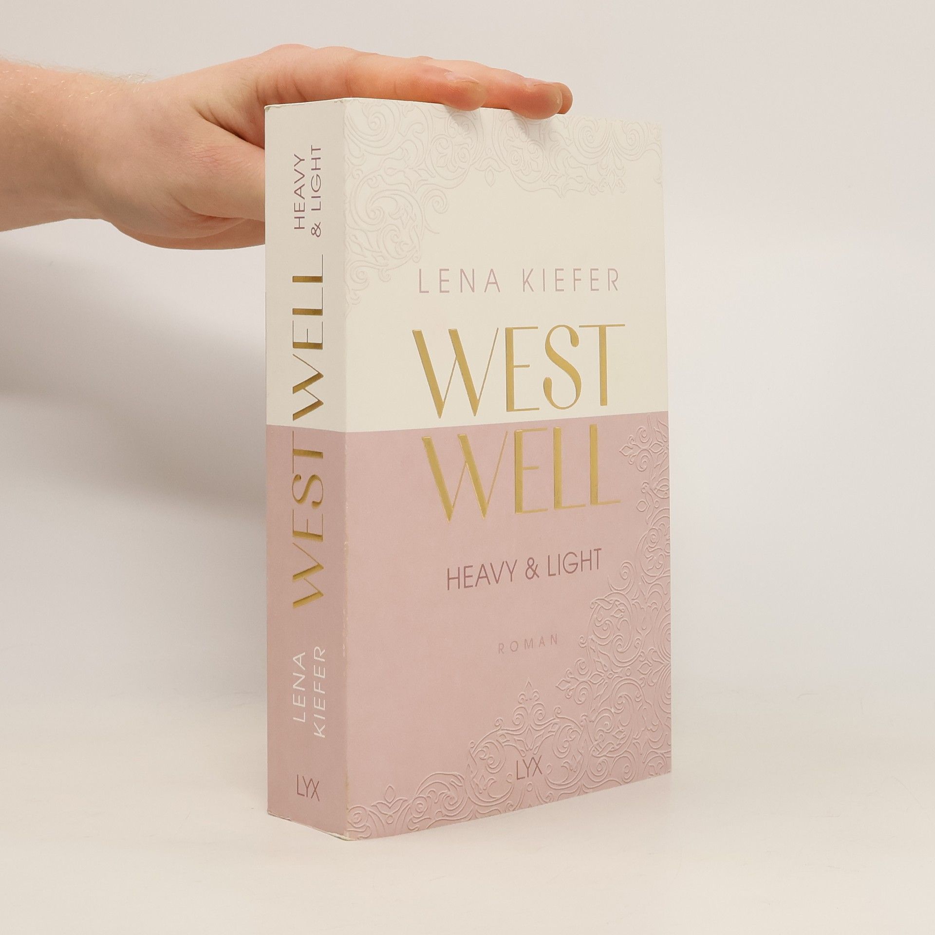 Lena Kiefer Westwell. Heavy & Light