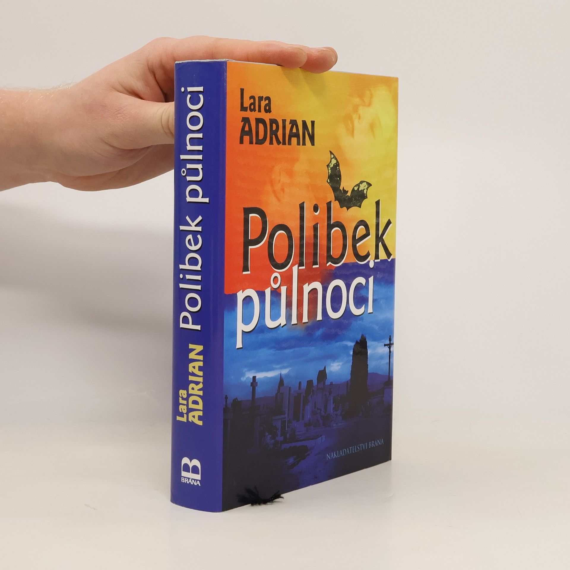 Lara Adrian Polibek půlnoci