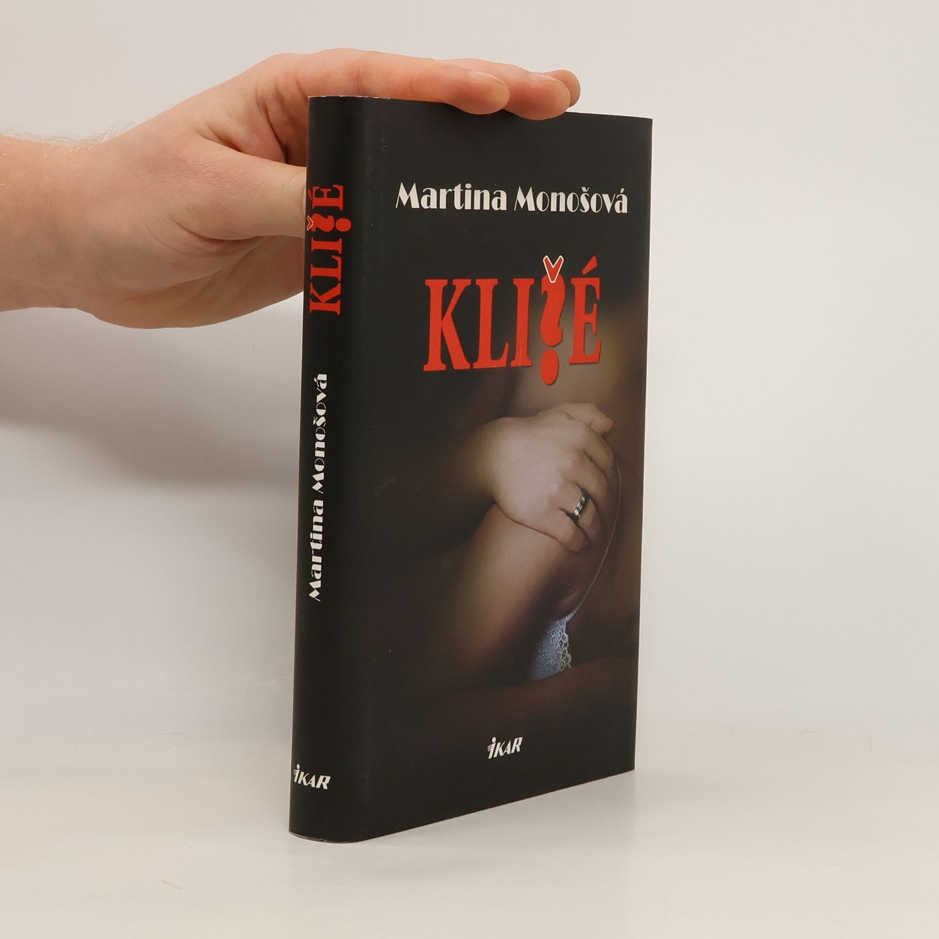 Martina Monošová Klišé