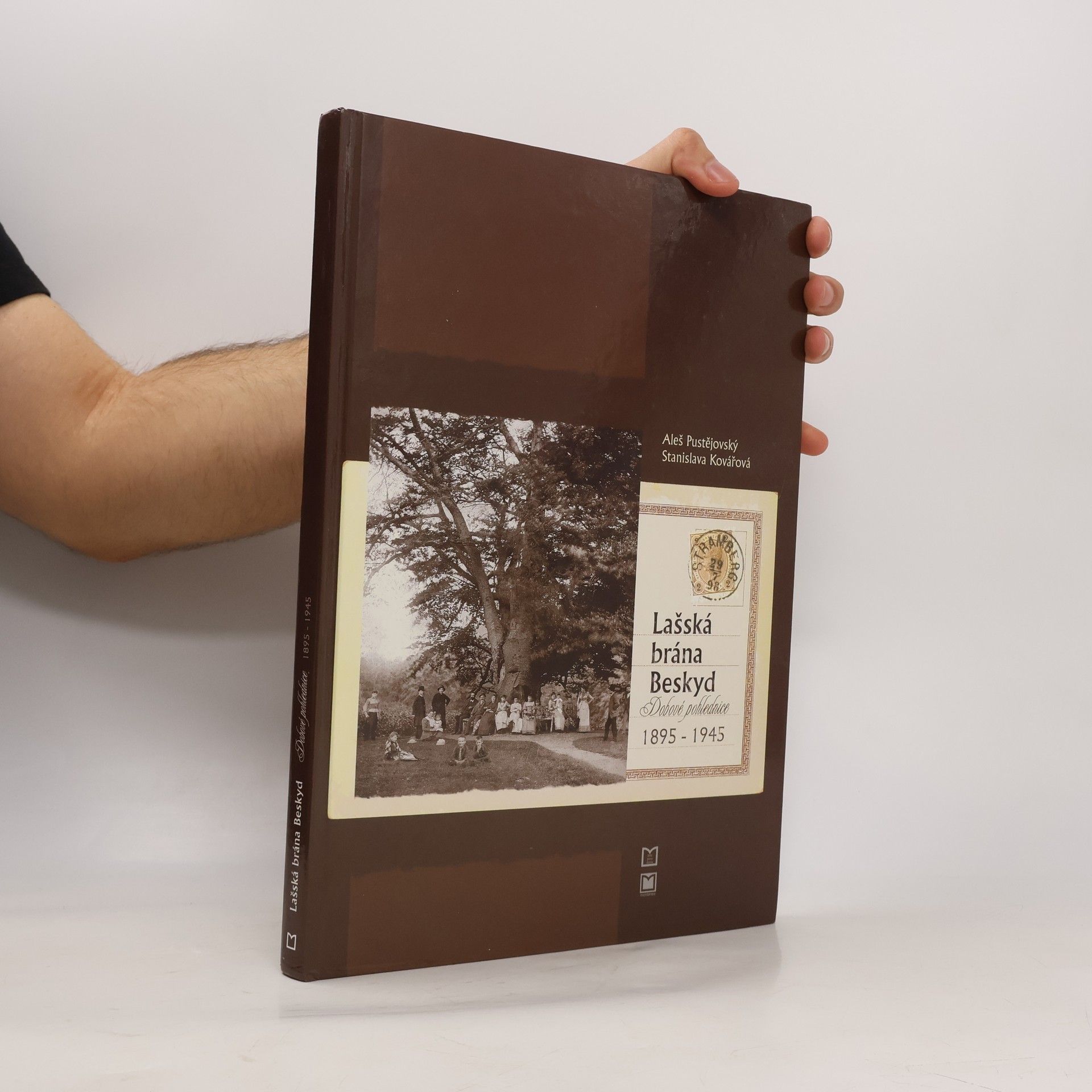 Lašská brána Beskyd : dobové pohlednice 1895-1945