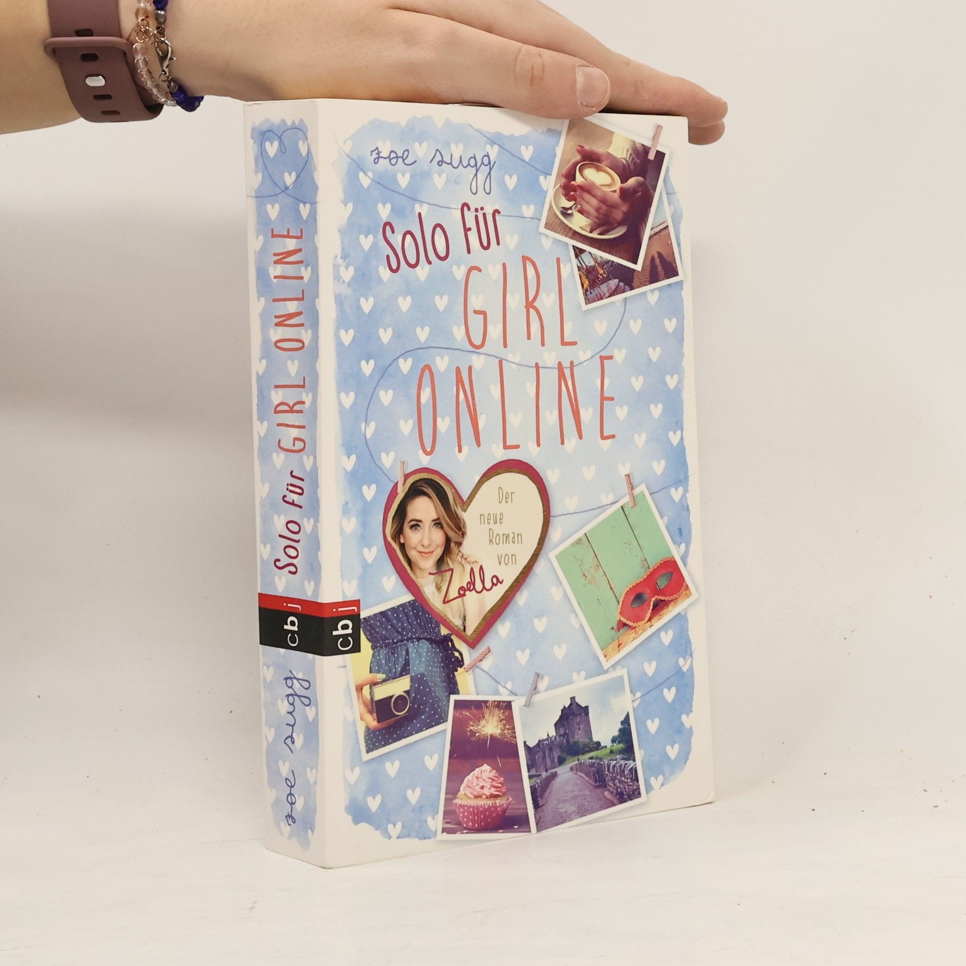 Zoe Sugg Solo für Girl Online