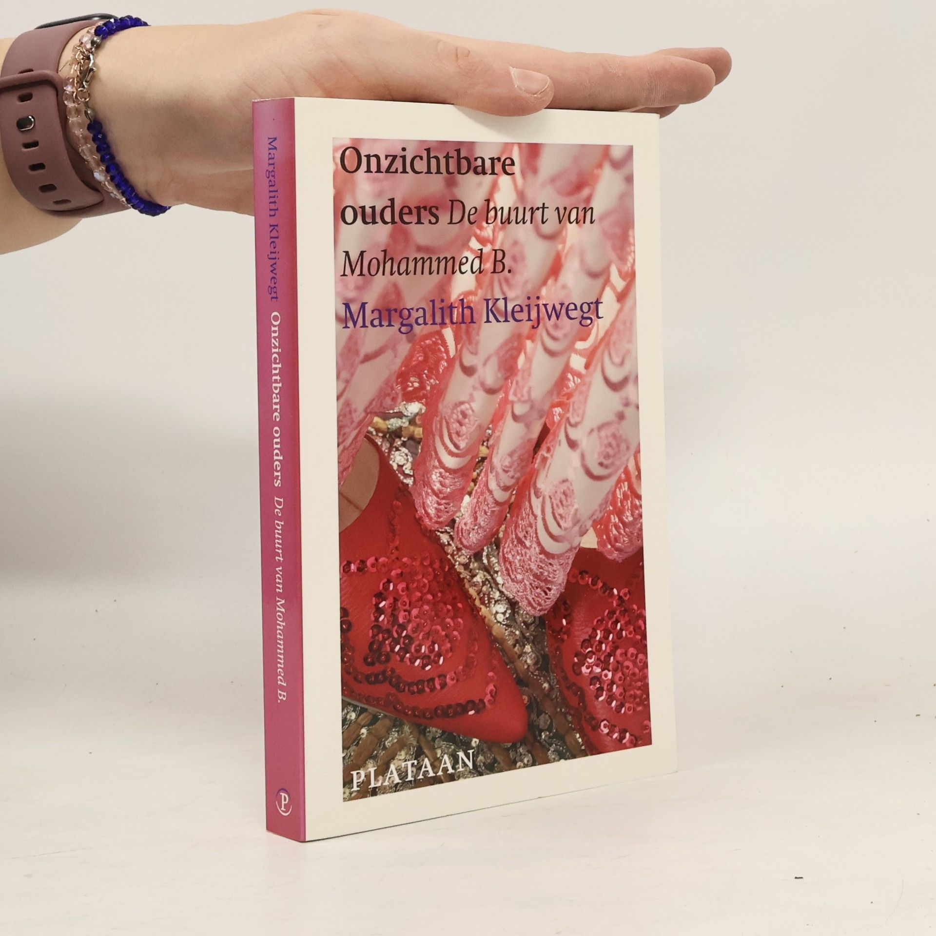 Margalith Kleijwegt Onzichtbare ouders