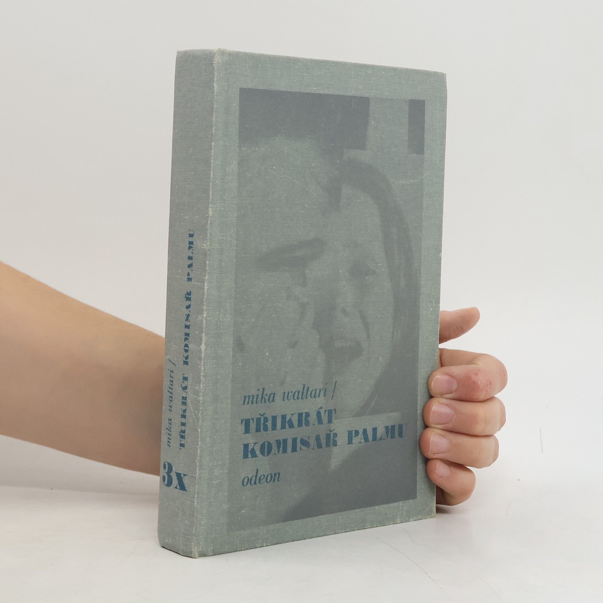 Mika Waltari Třikrát komisař Palmu