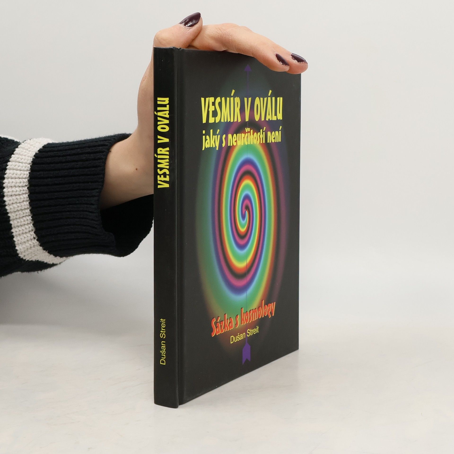 Vesmír v oválu jaký s určitostí není