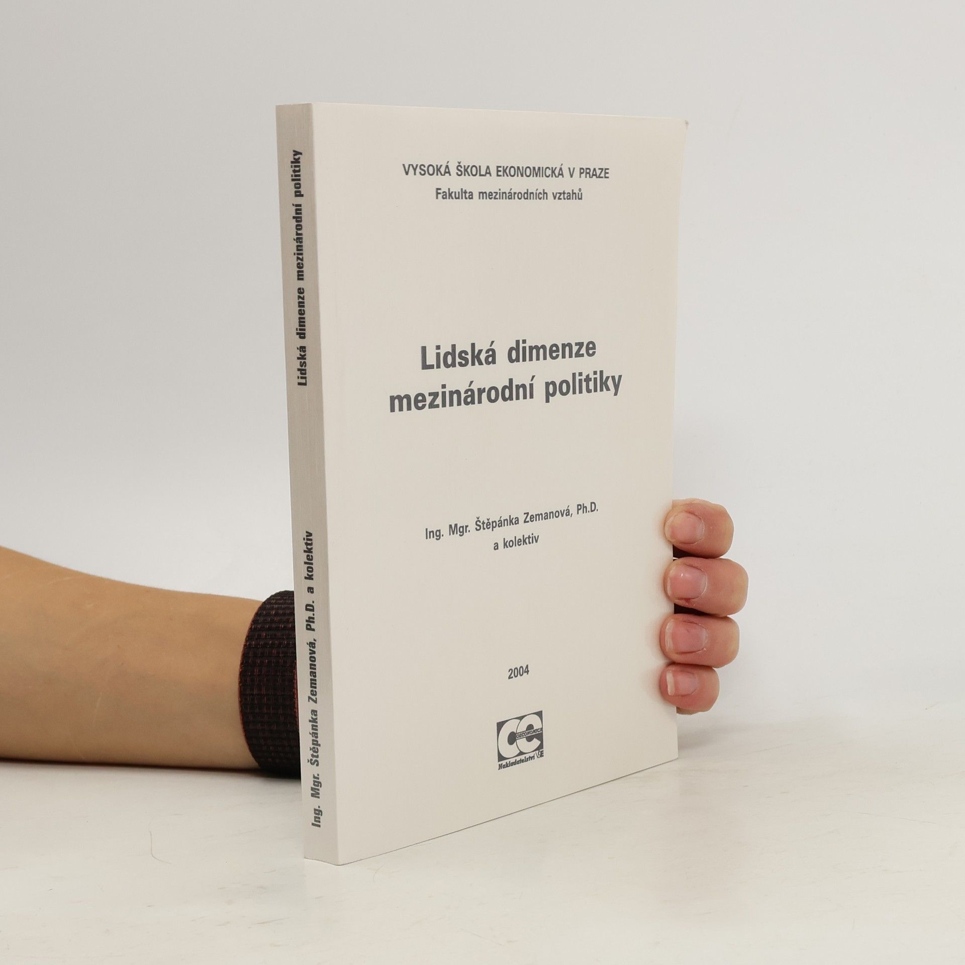 Lidská dimenze mezinárodní politiky