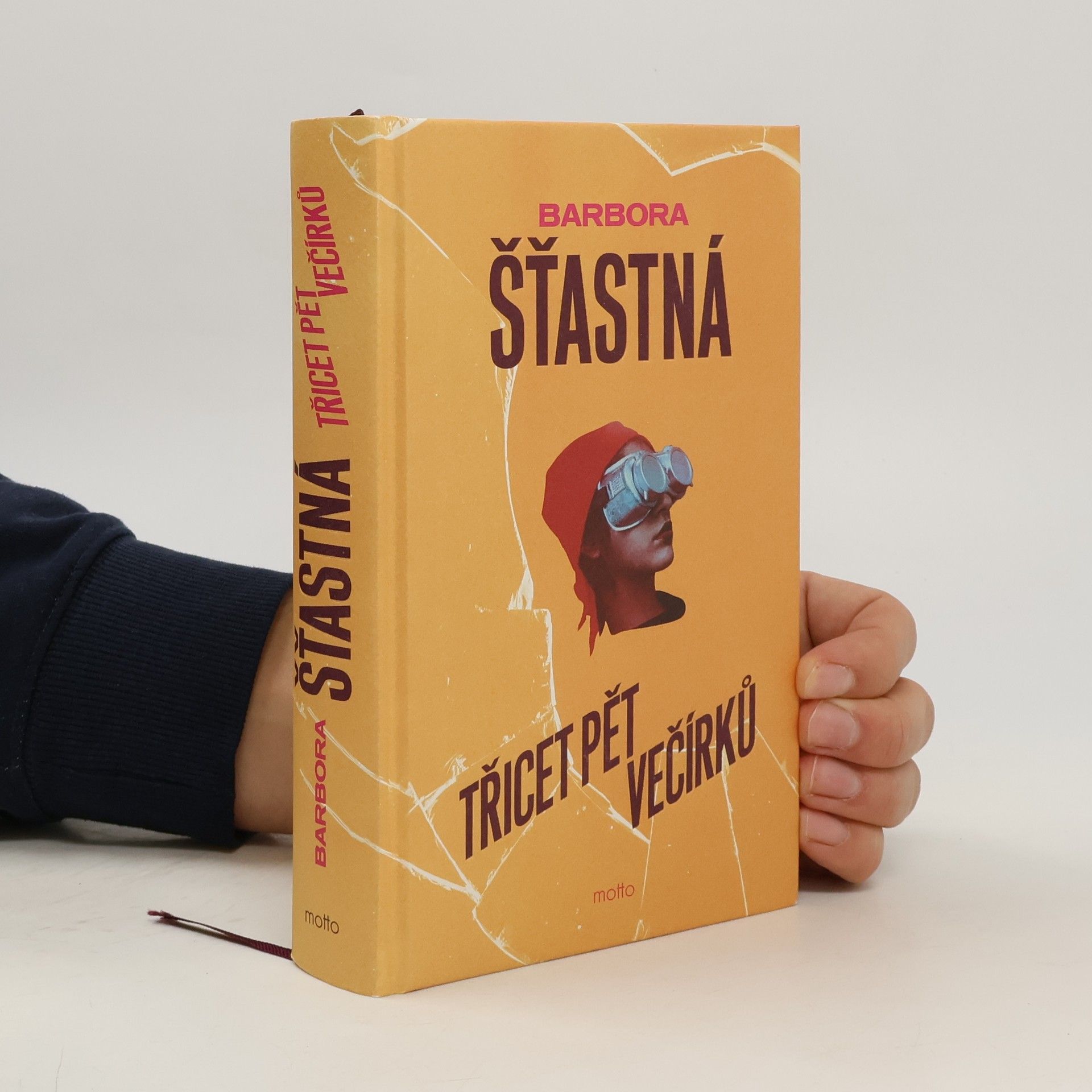 Barbora Šťastná Třicet pět večírků