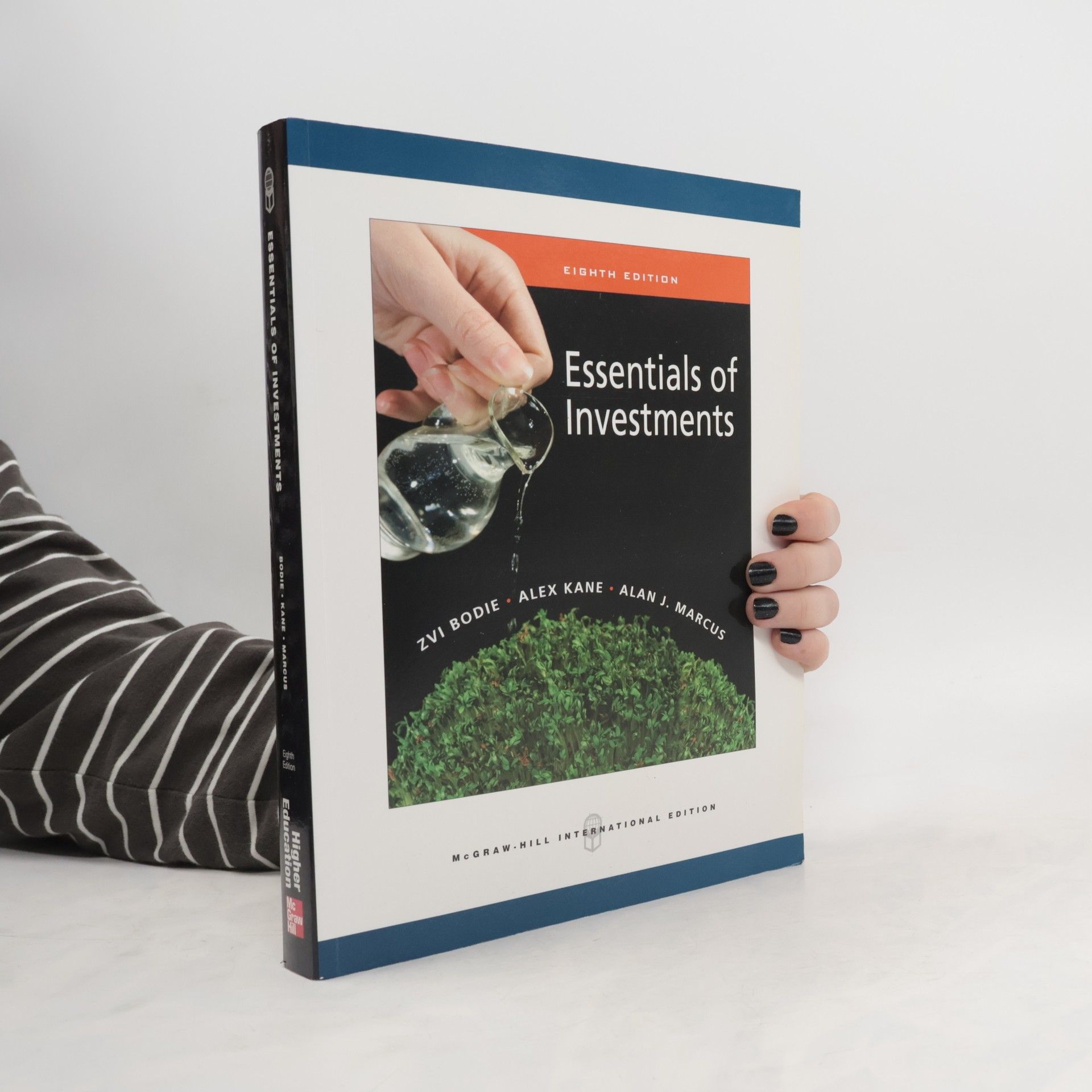 Zvi Bodie Essentials of Investments - Eighth Edition - with Connect Plus Access Card - International Edition