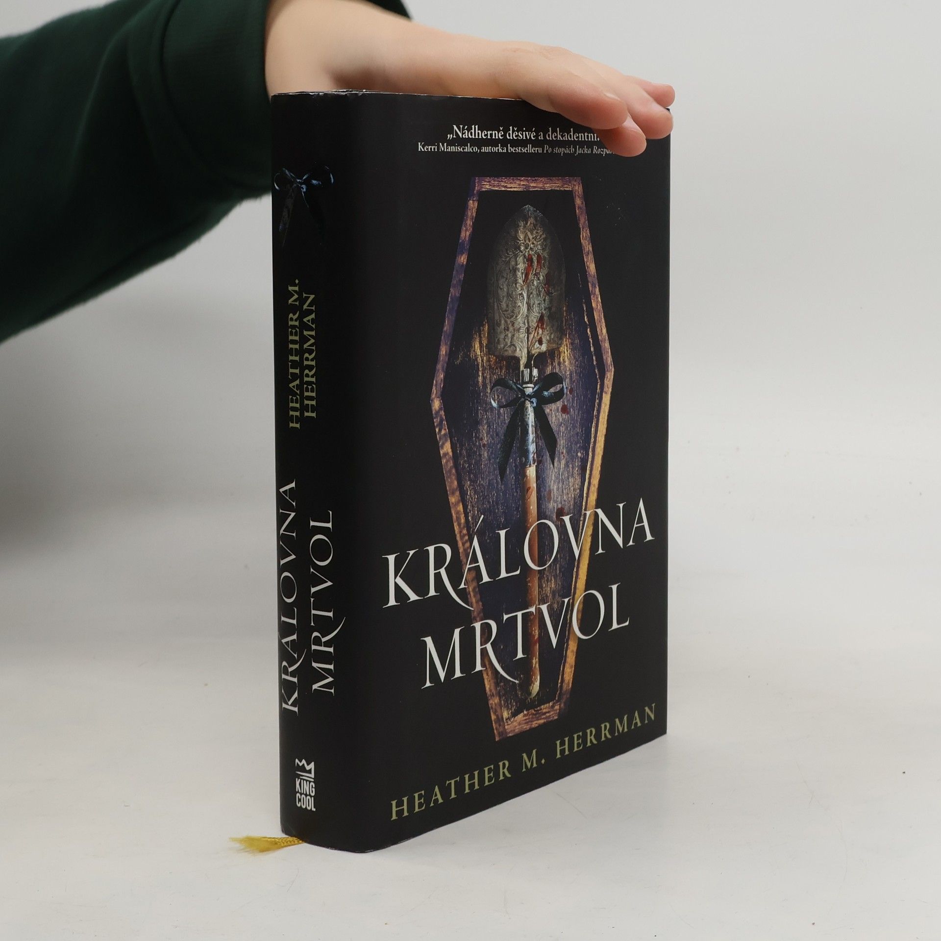 Heather M. Herrman Královna mrtvol