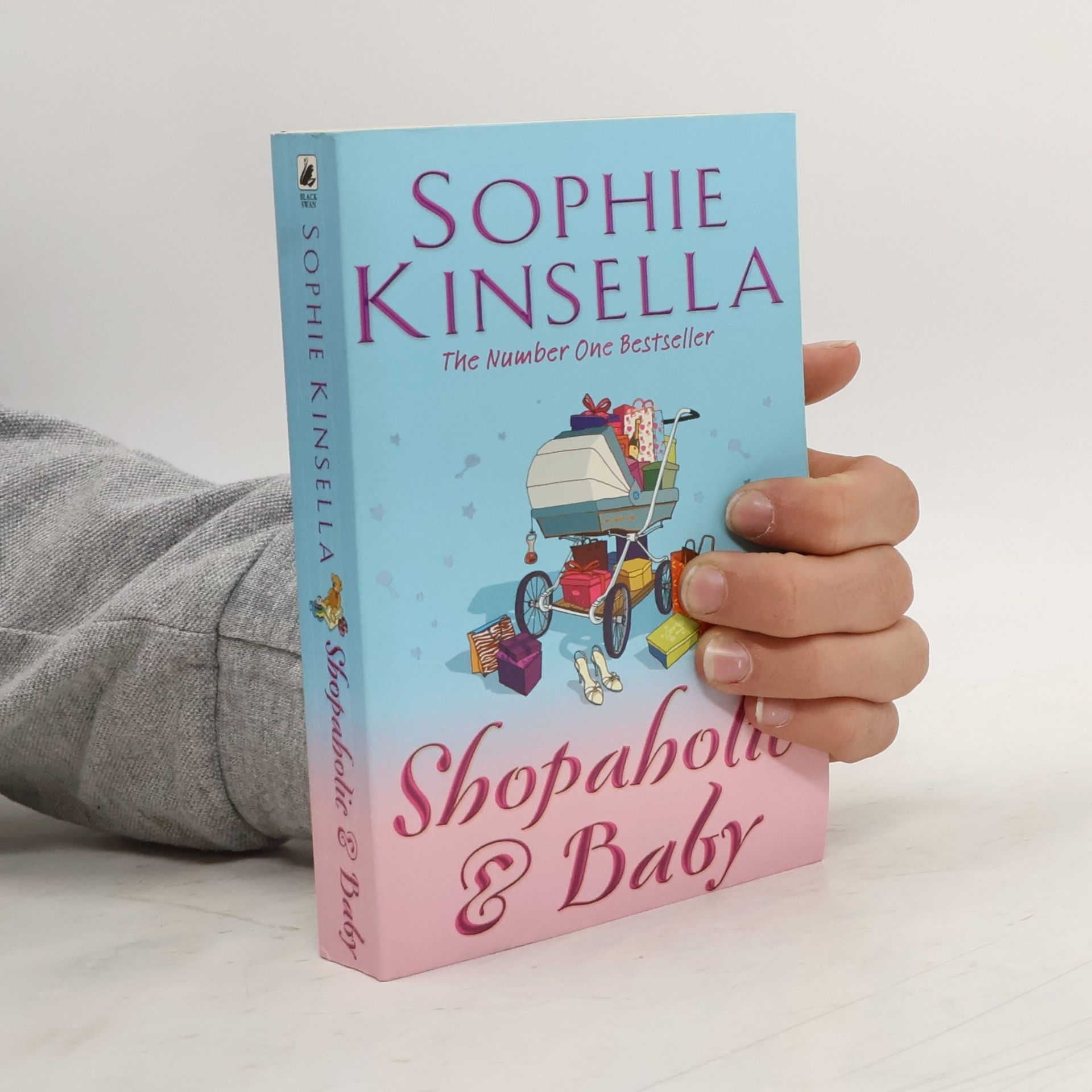 Sophie Kinsella Shopaholic & baby
