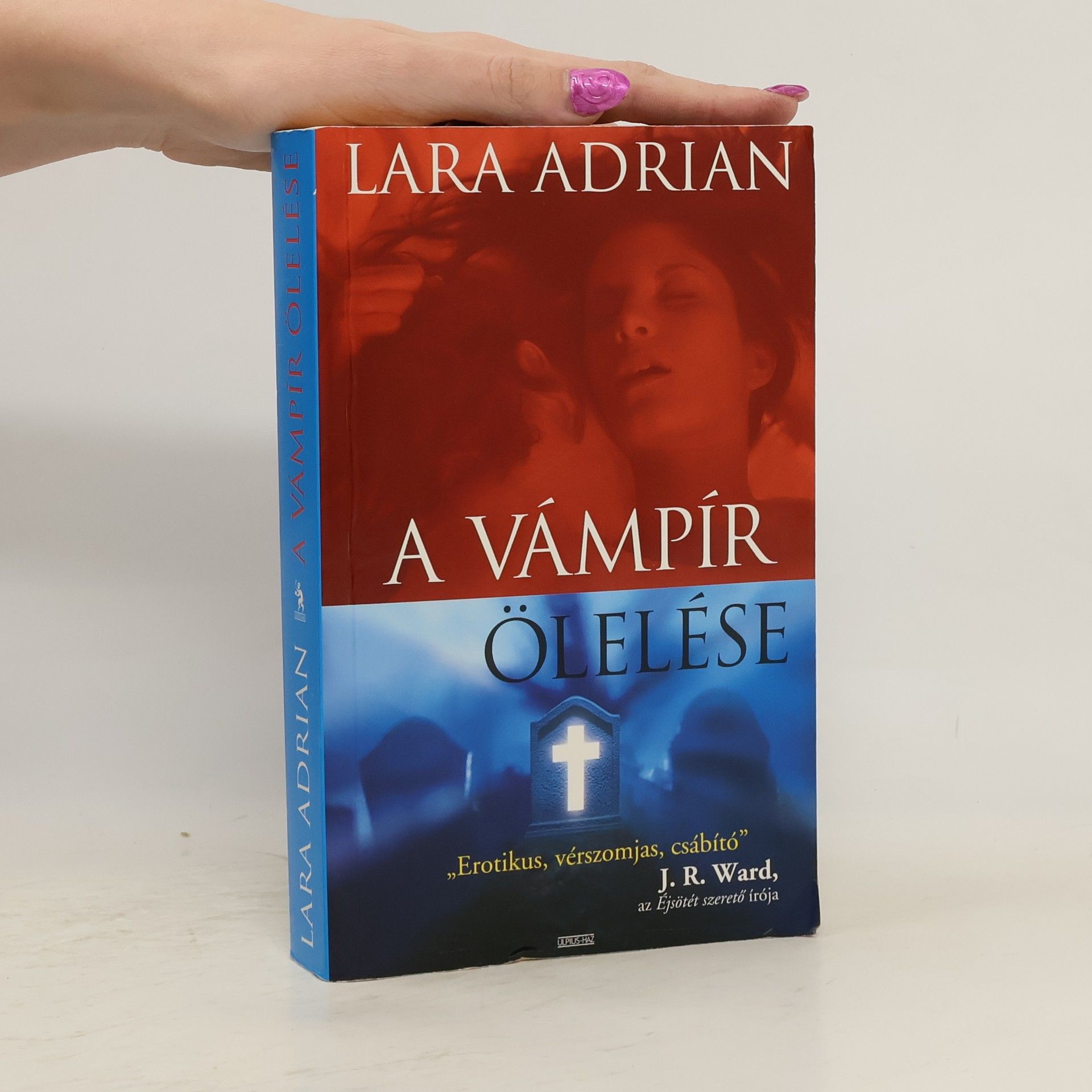 Lara Adrian A vámpír ölelése