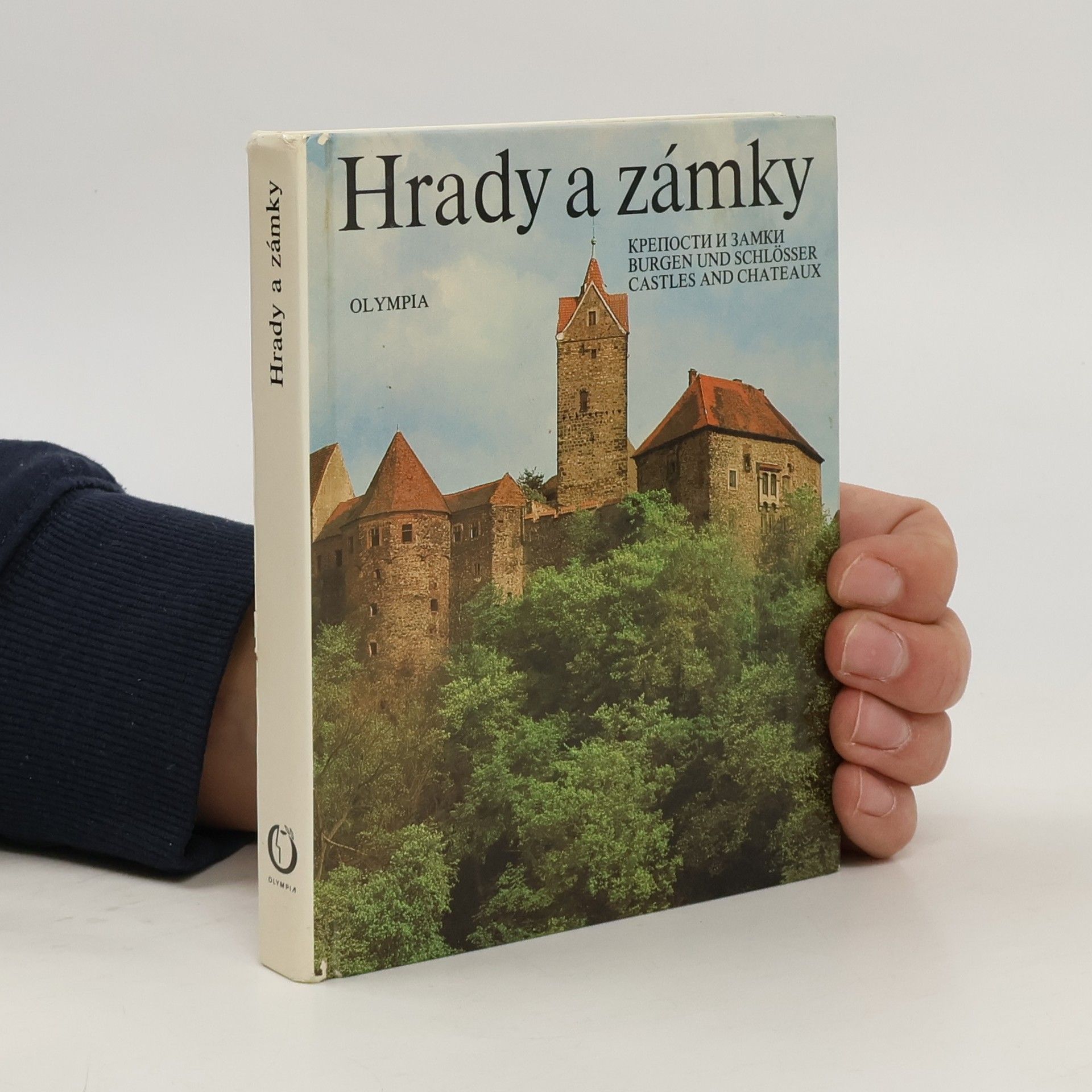 Hrady a zámky