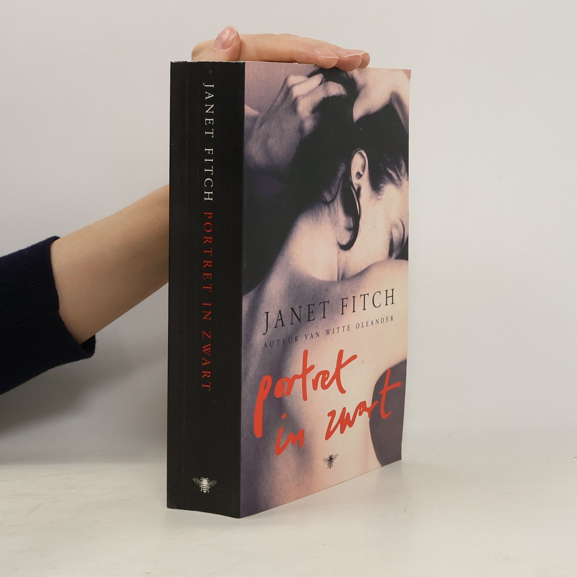 Janet Fitch Portret in zwart