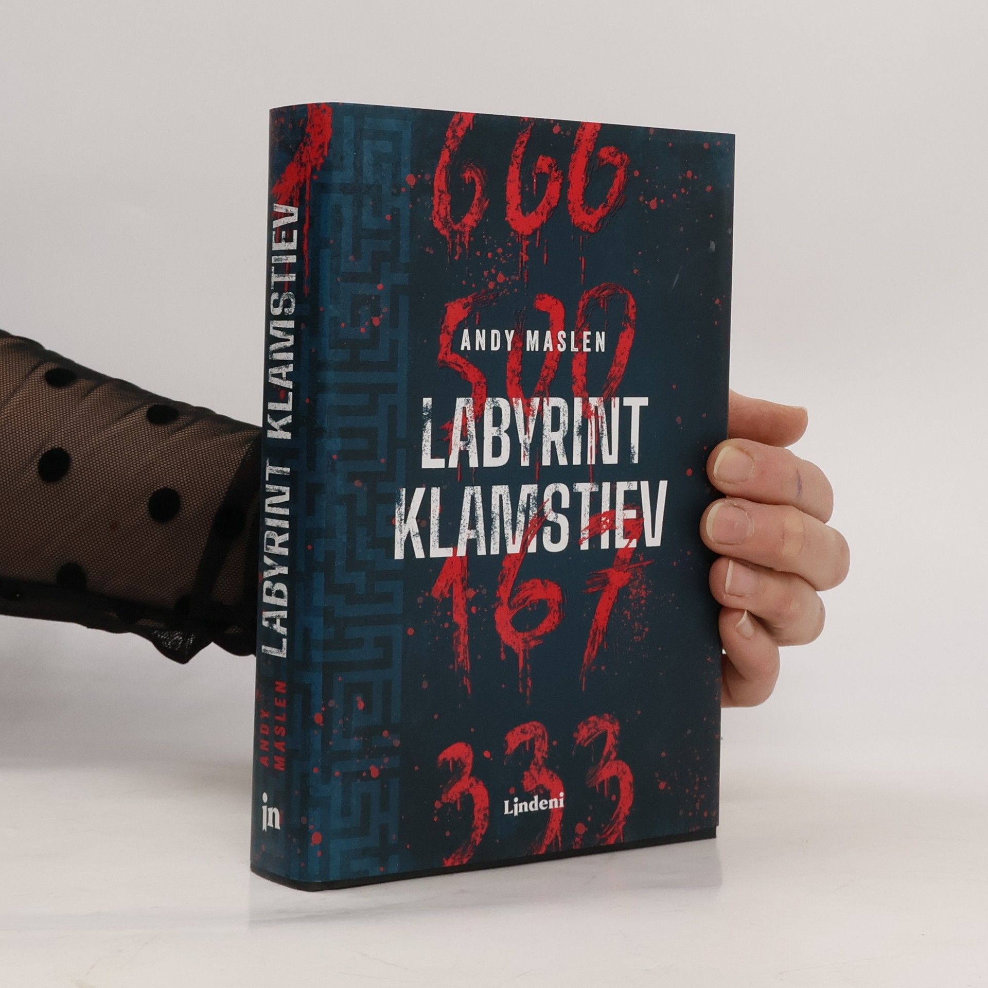 Andy Maslen Labyrint Klamstiev