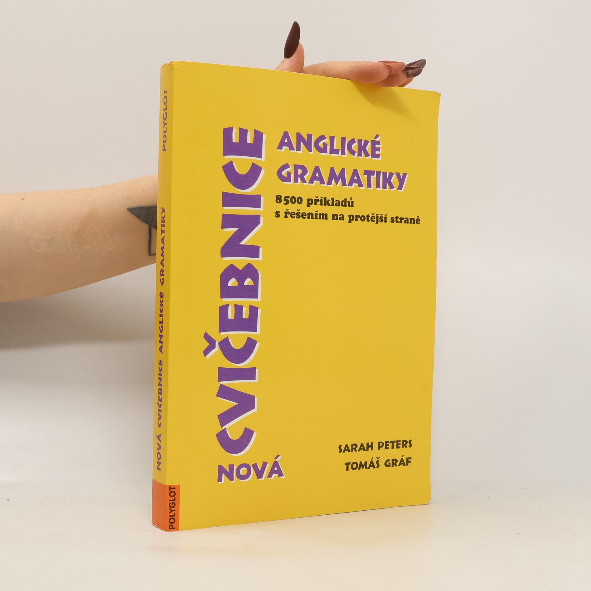 Nová cvičebnice anglické gramatiky. 8500 příkladů s řešením na protější straně