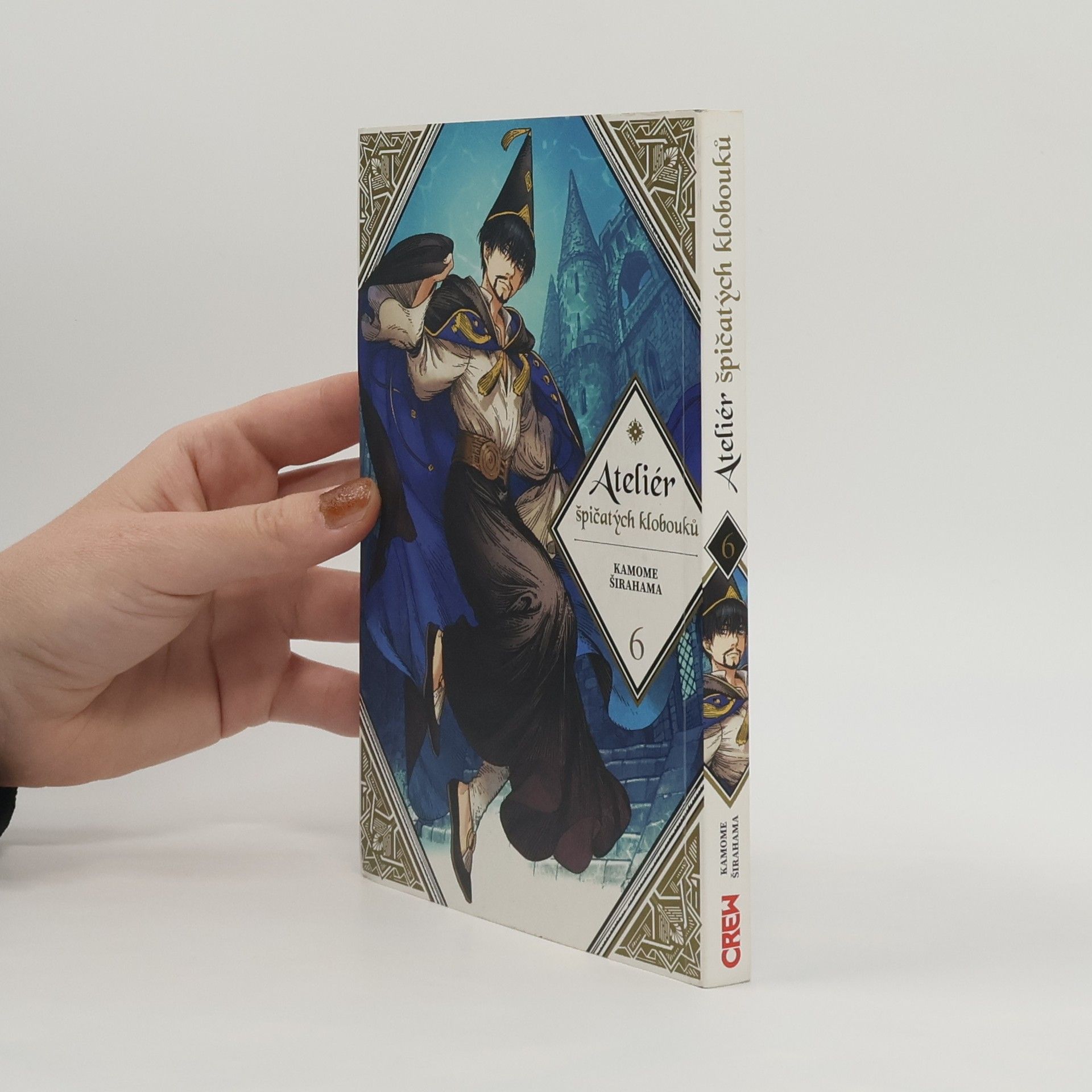 Kamome Širahama Ateliér špičatých klobouků. 6