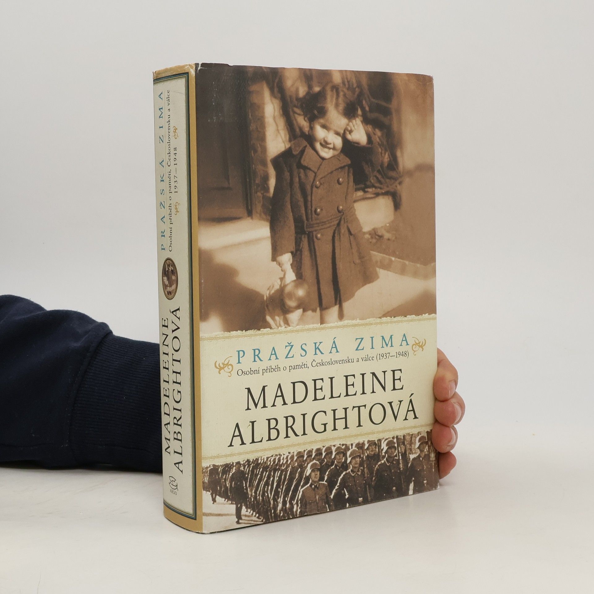 Madeleine Korbel Albright Pražská zima