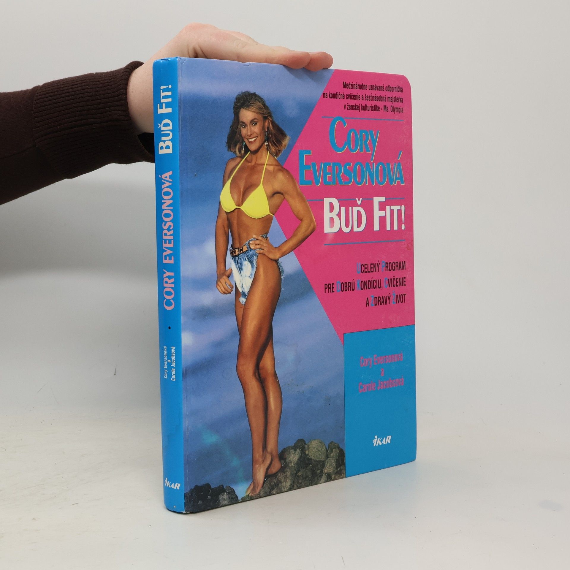 Corinna Everson Buď fit!