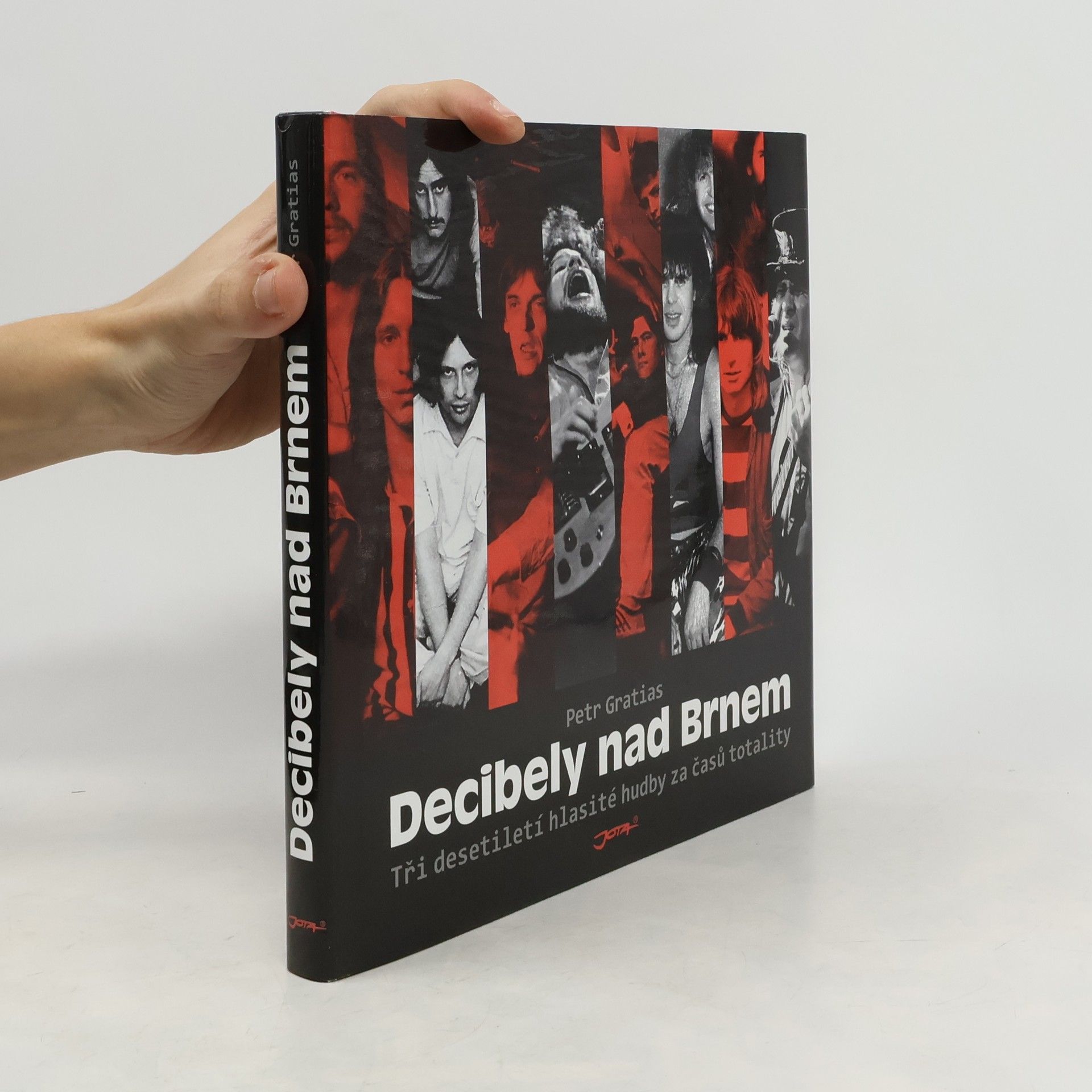 Petr Gratias Decibely nad Brnem